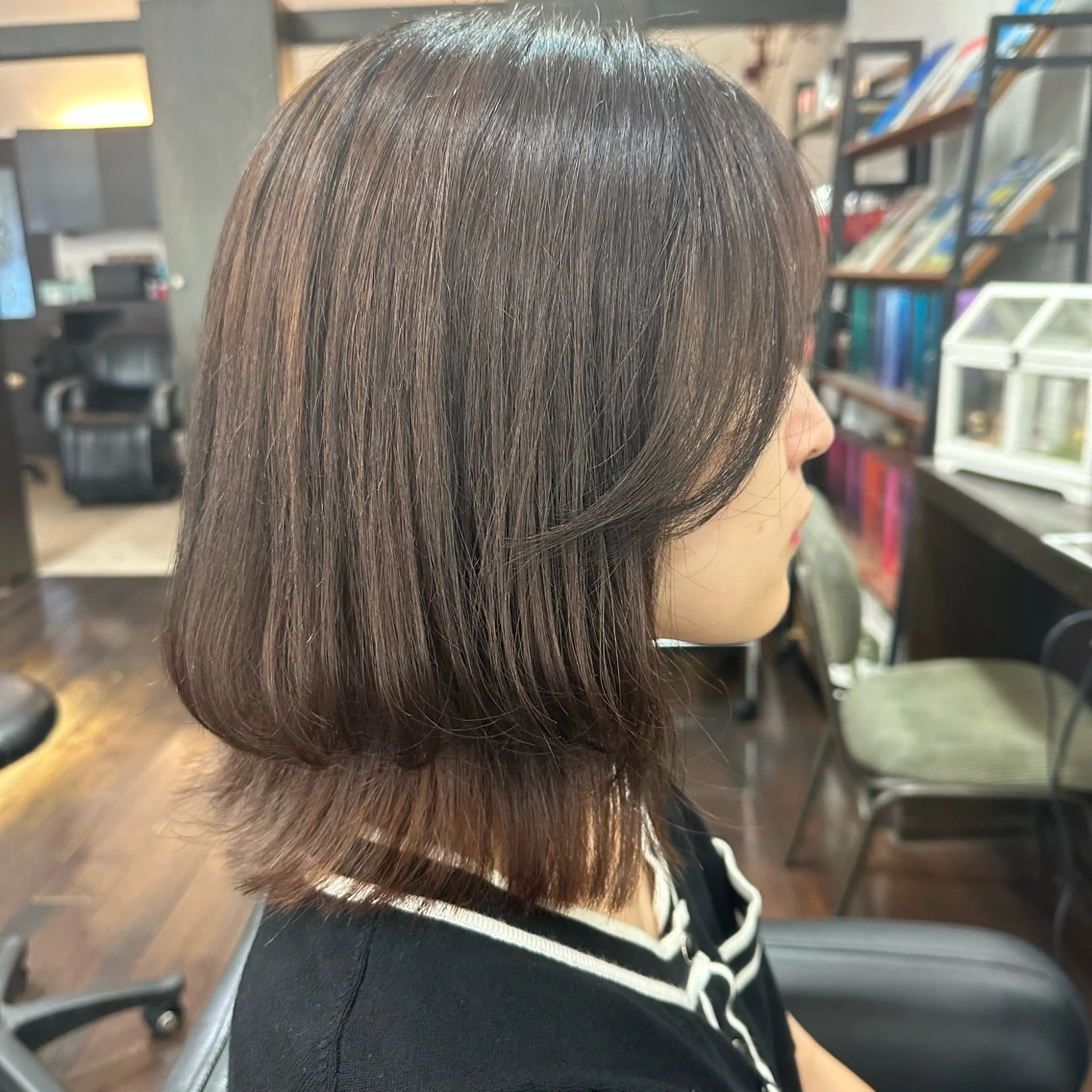 ミディアム 近藤 優羽のヘアスタイル