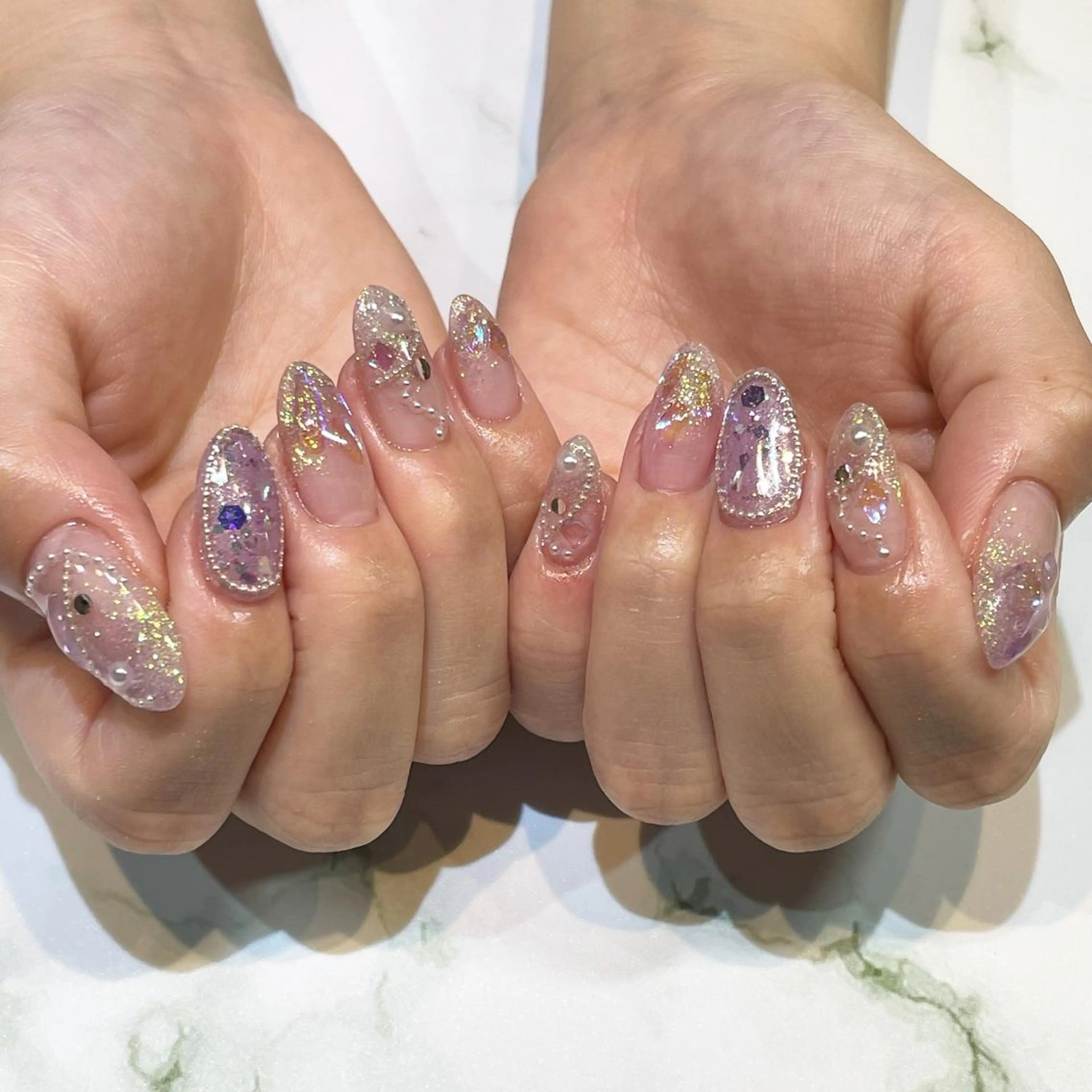 ネイル ワンホンネイル ハンドネイル 糀屋 彩奈のネイルデザイン