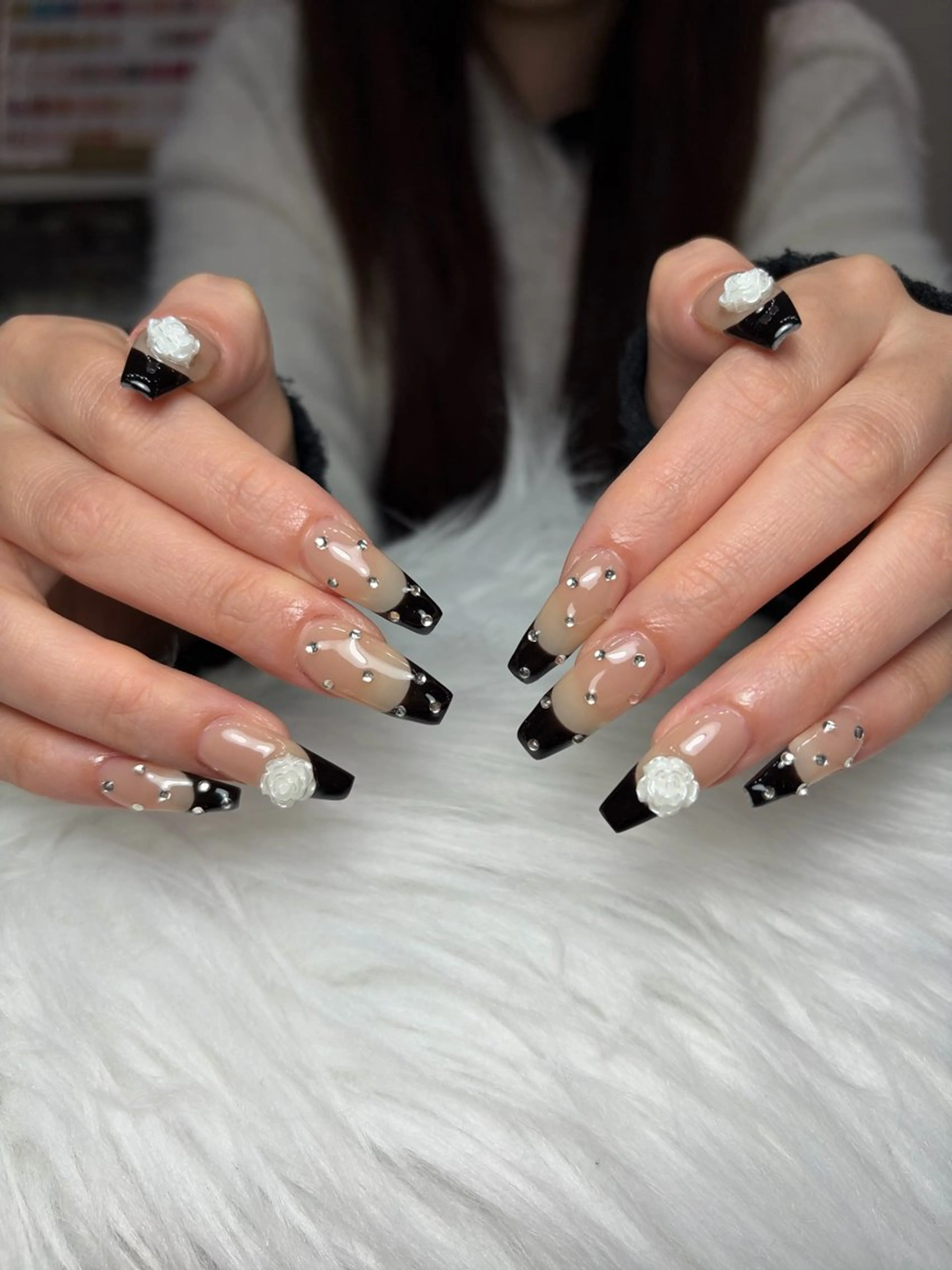 ネイル アートネイル 長さ出し ジェルネイル マグネットネイル ニュアンスネイル ハンドネイル Cloudy Chan Nailのネイルデザイン