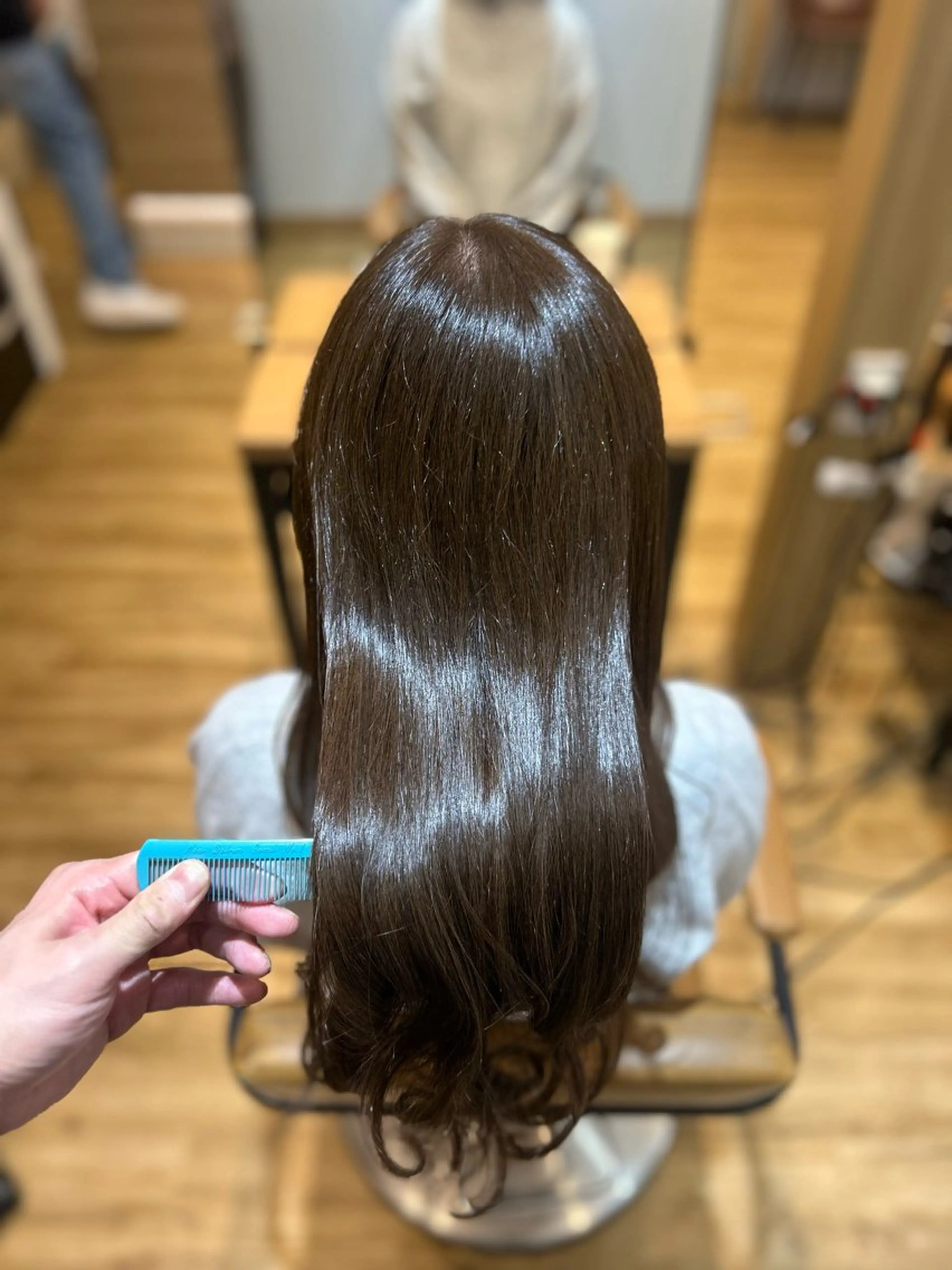 ロング カット ヘアカラー トリートメント 🍒艶髪✨ 秋冬🍒モテヘアー✨のヘアスタイル