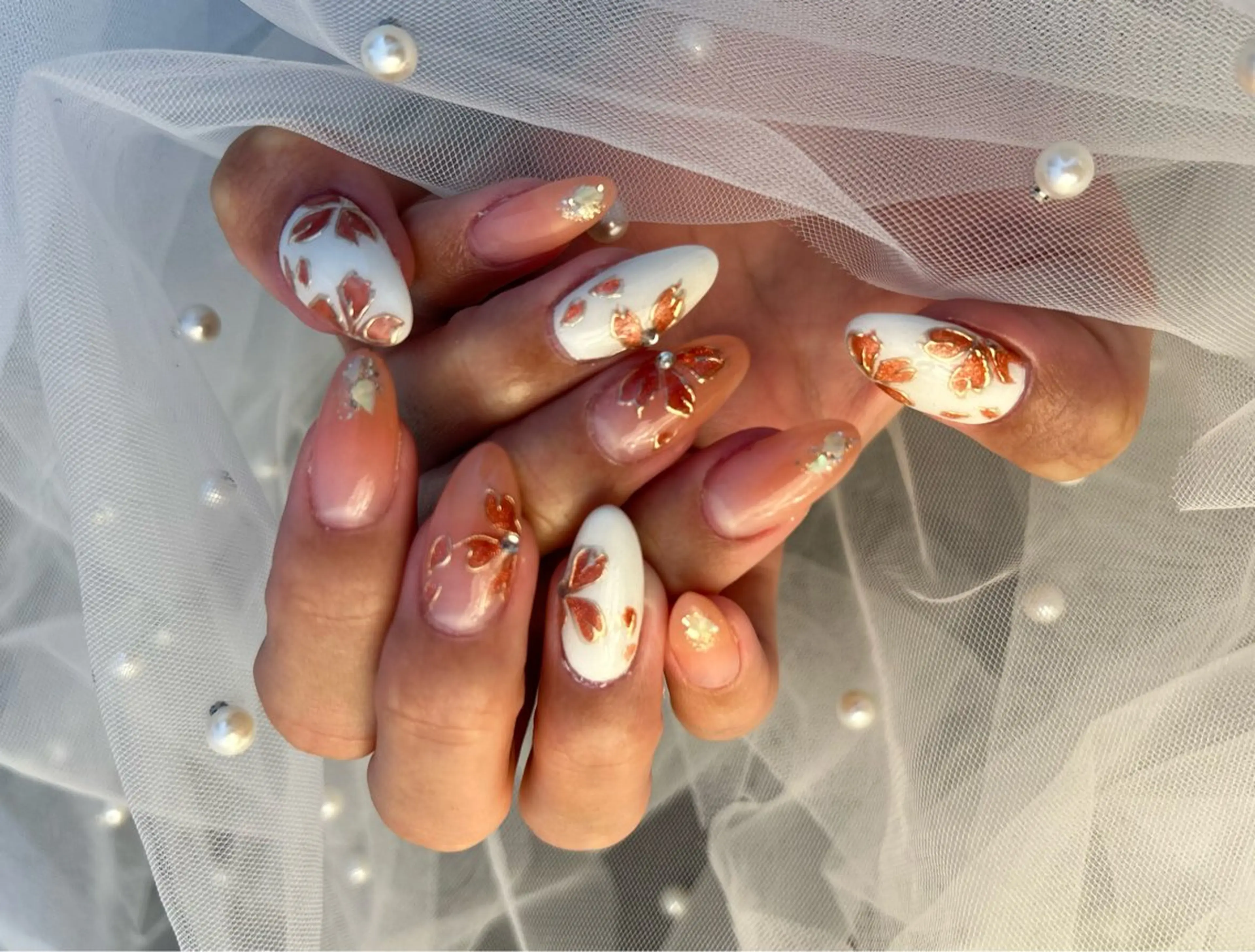 ネイル ハンドネイル フットネイル ✴︎ Delightのネイルデザイン