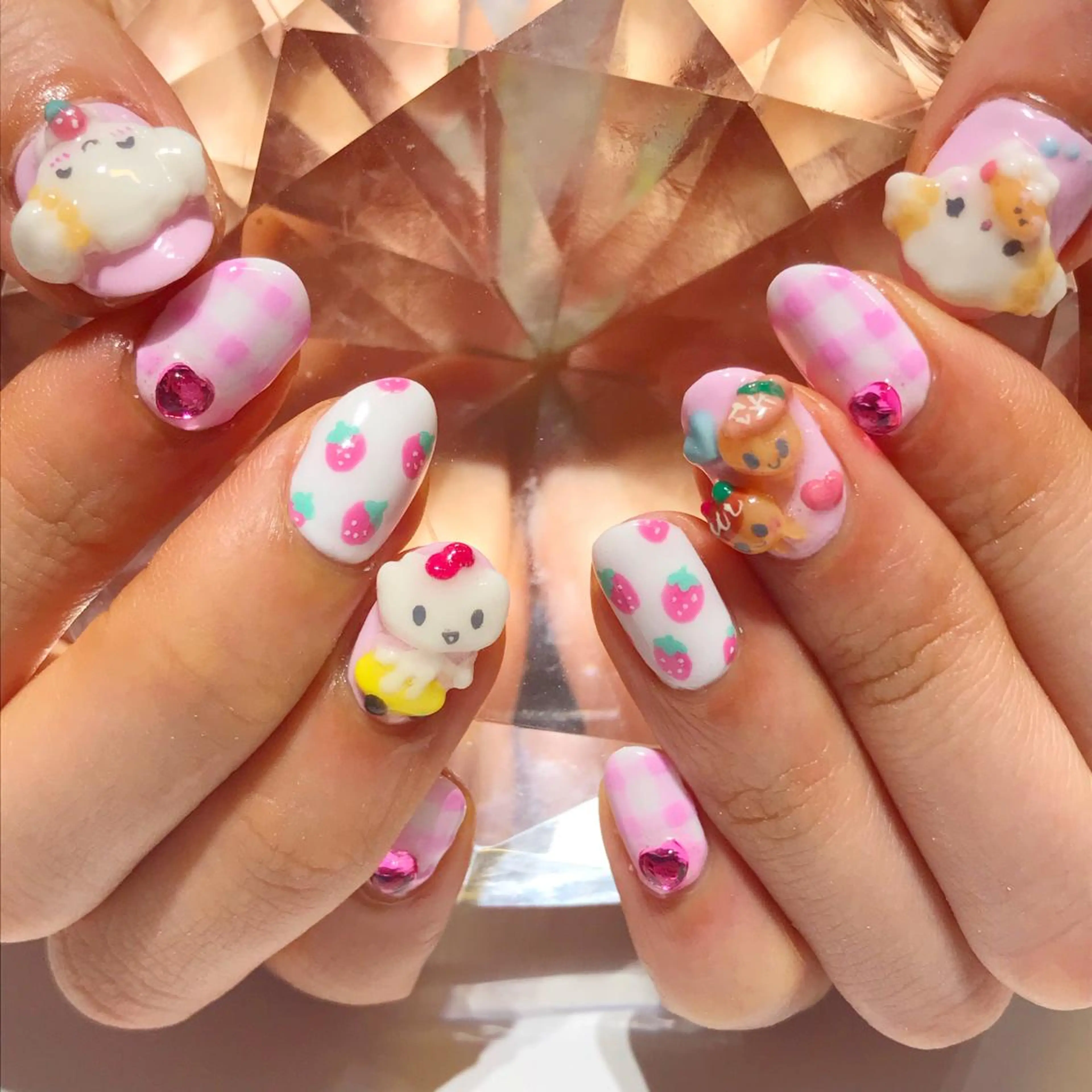 ネイル ハンドネイル YUN 💅のネイルデザイン