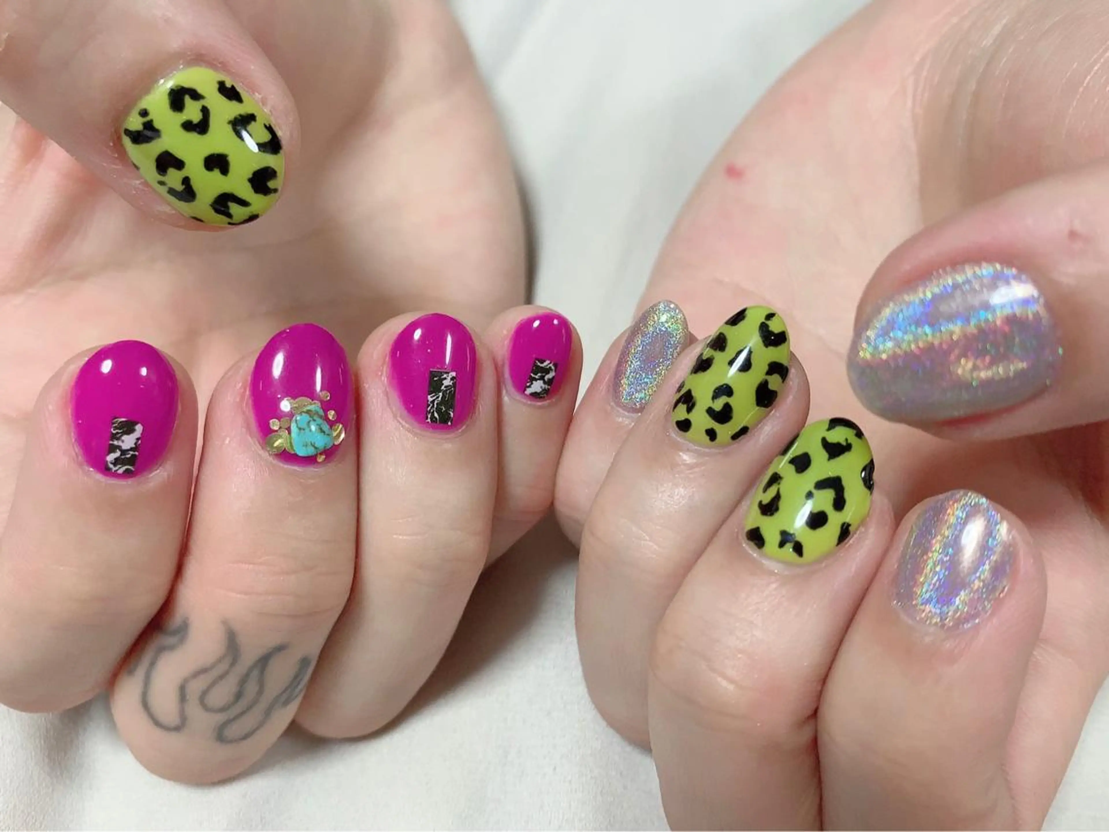 ネイル ﾌｨﾙｲﾝ専門ﾈｲﾙｻﾛﾝ彩 博多駅前店所属・ネイルサロン 彩 irodoriのネイルデザイン