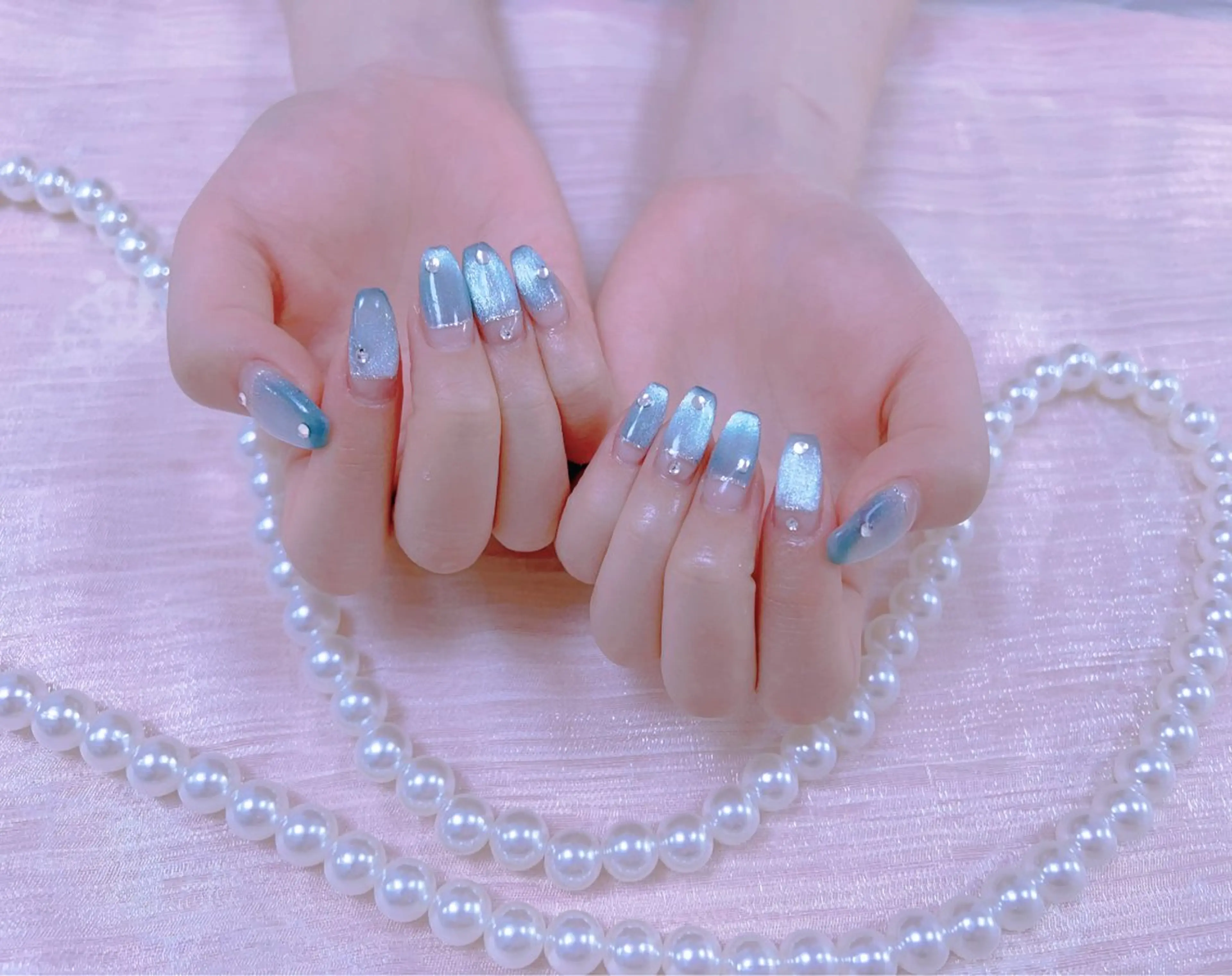 ネイル ハンドネイル はぴねす所属・横浜 美夢のネイルデザイン