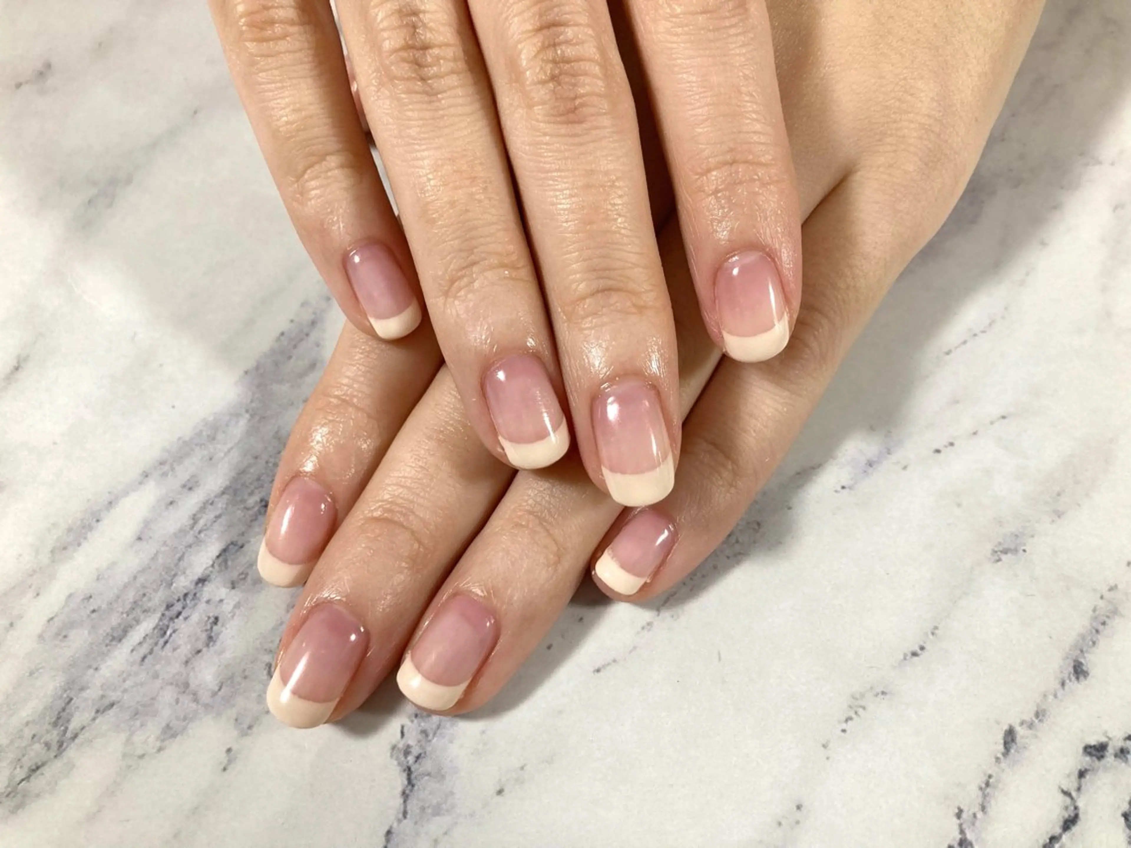 ネイル フレンチネイル ジェルネイル パラジェル ハンドネイル ネイルアトリエルカ 落合のネイルデザイン