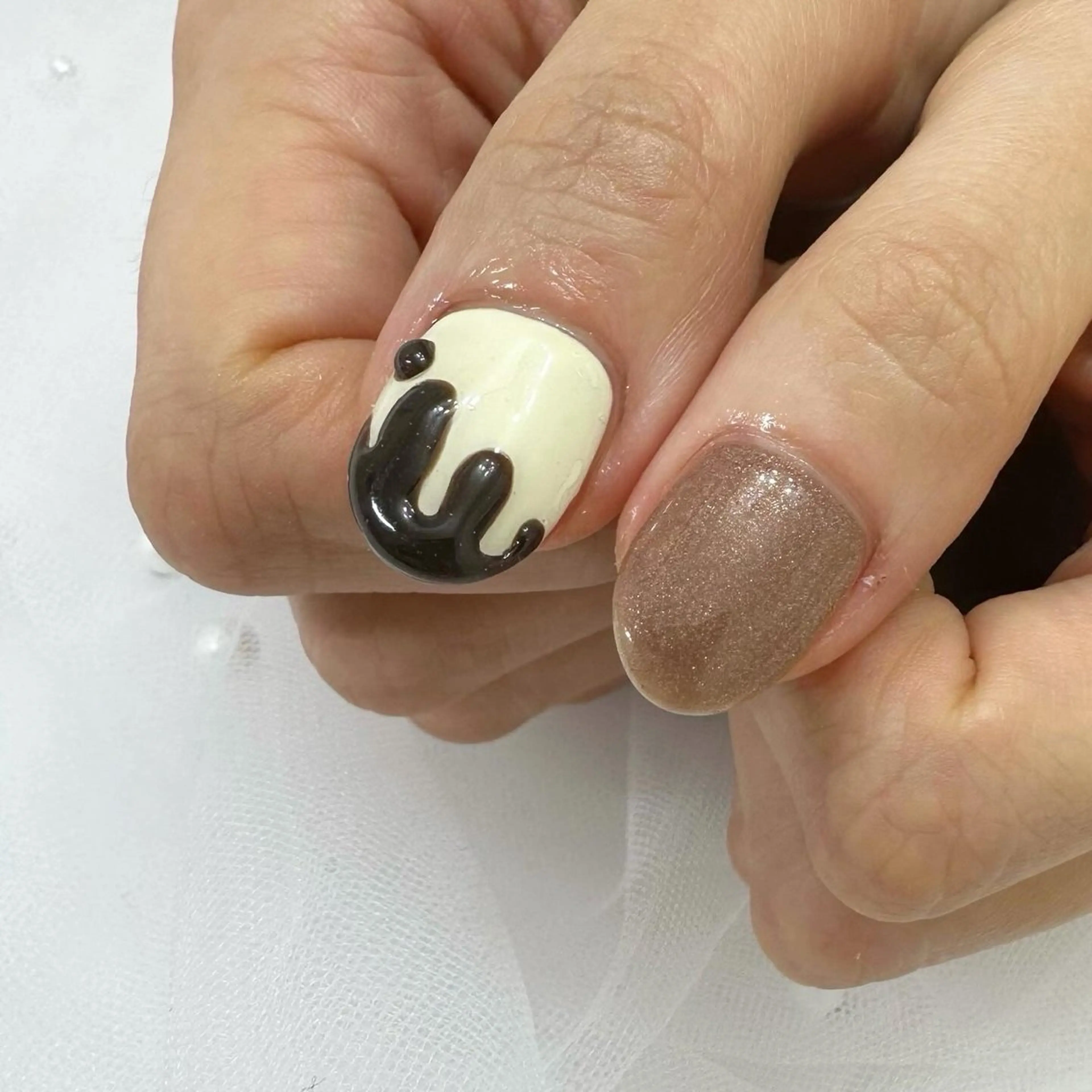 ネイル ハンドネイル Elegancia. Hiromiのネイルデザイン