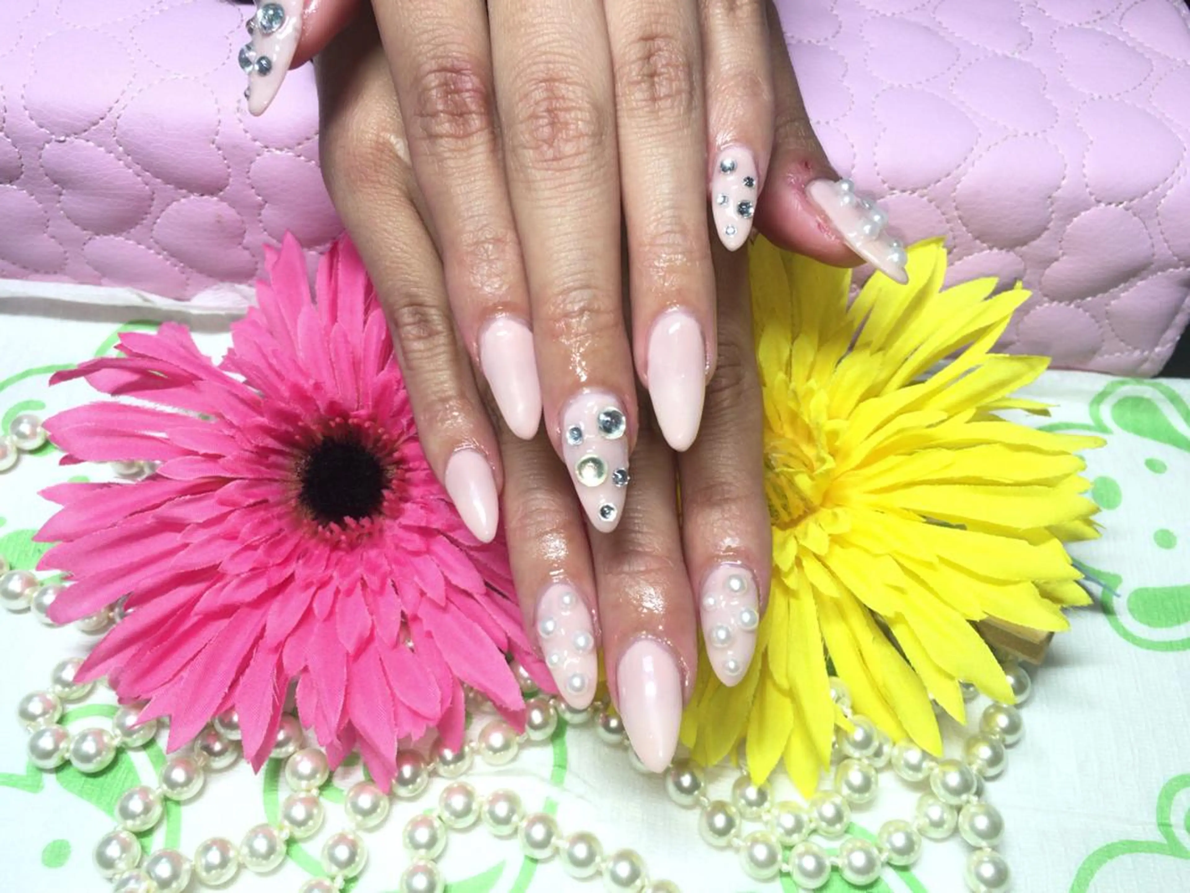 ネイル ハンドネイル ハンドケア ネイルサロン HARRYS所属・ネイル･脱毛サロン HARRYSのエステ・リラクイメージ