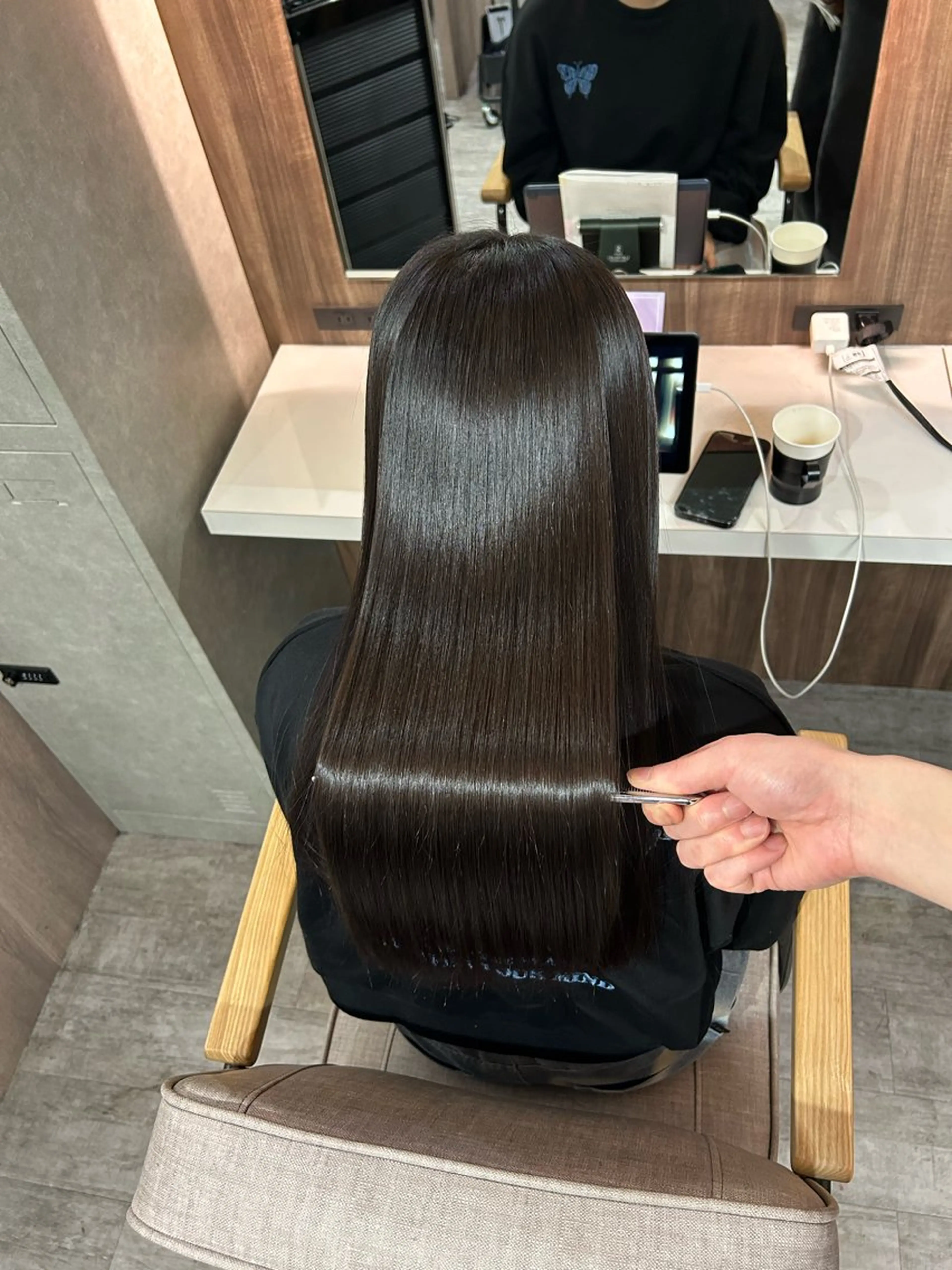 ロング カット 縮毛矯正 ユアーズヘアーセカンド所属・広島No.1美髪矯正 髪質改善/河村総一郎のヘアスタイル