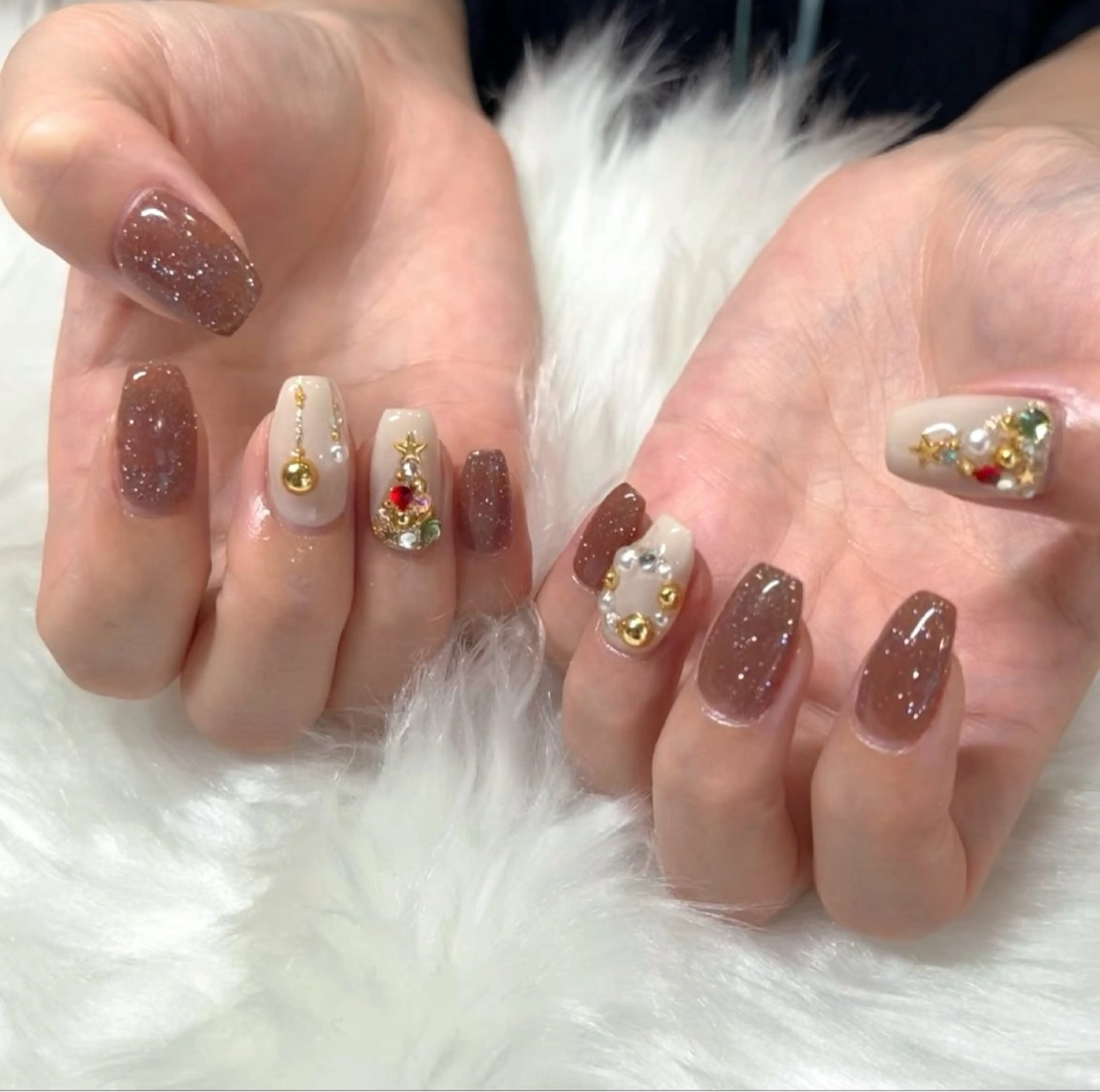 ネイル フラッシュネイル 冬ネイル クリスマス REVIA_nail maiのネイルデザイン