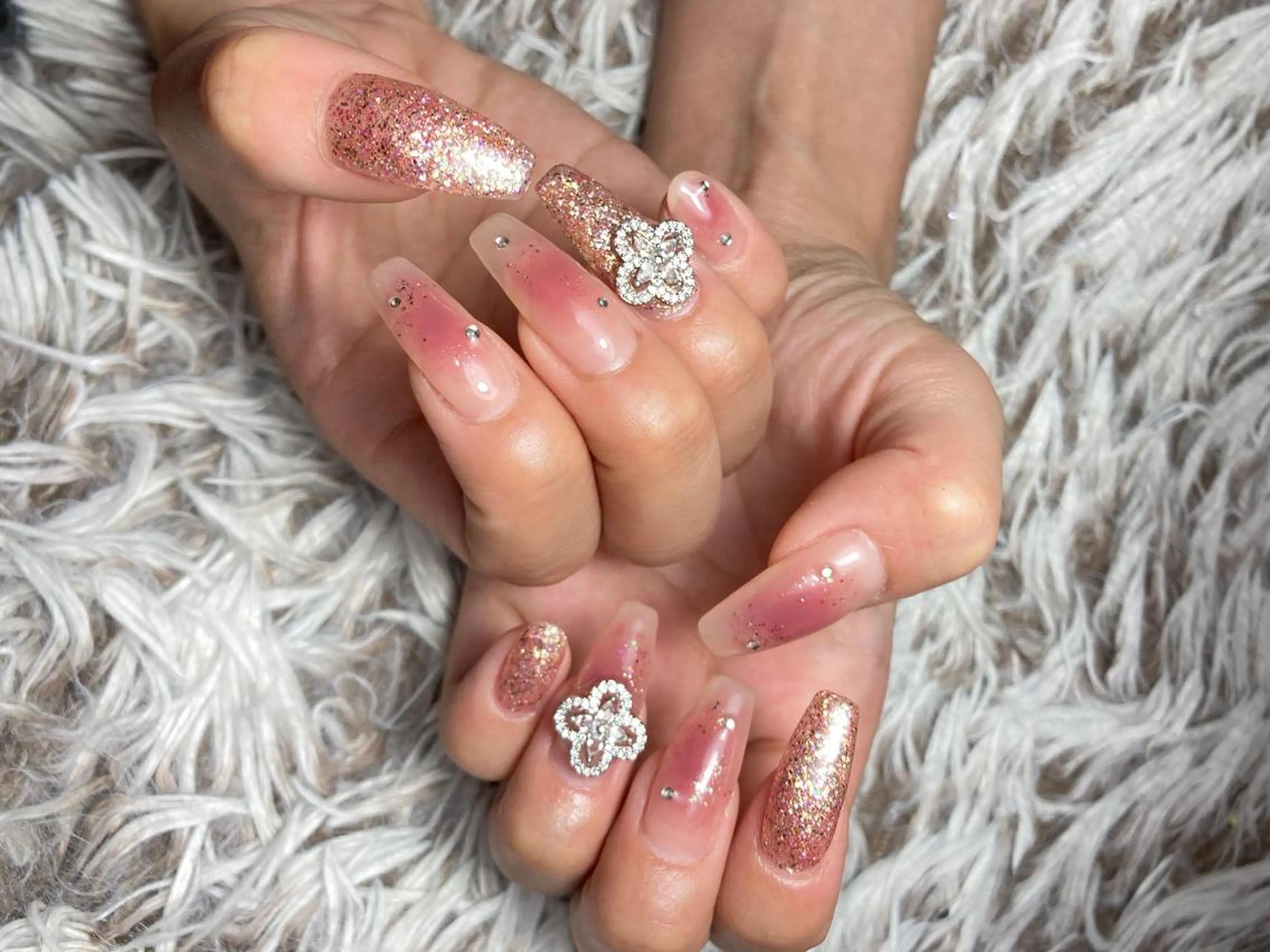 ロング ネイル スカルプネイル ハンドネイル ✴︎ Delightのネイルデザイン