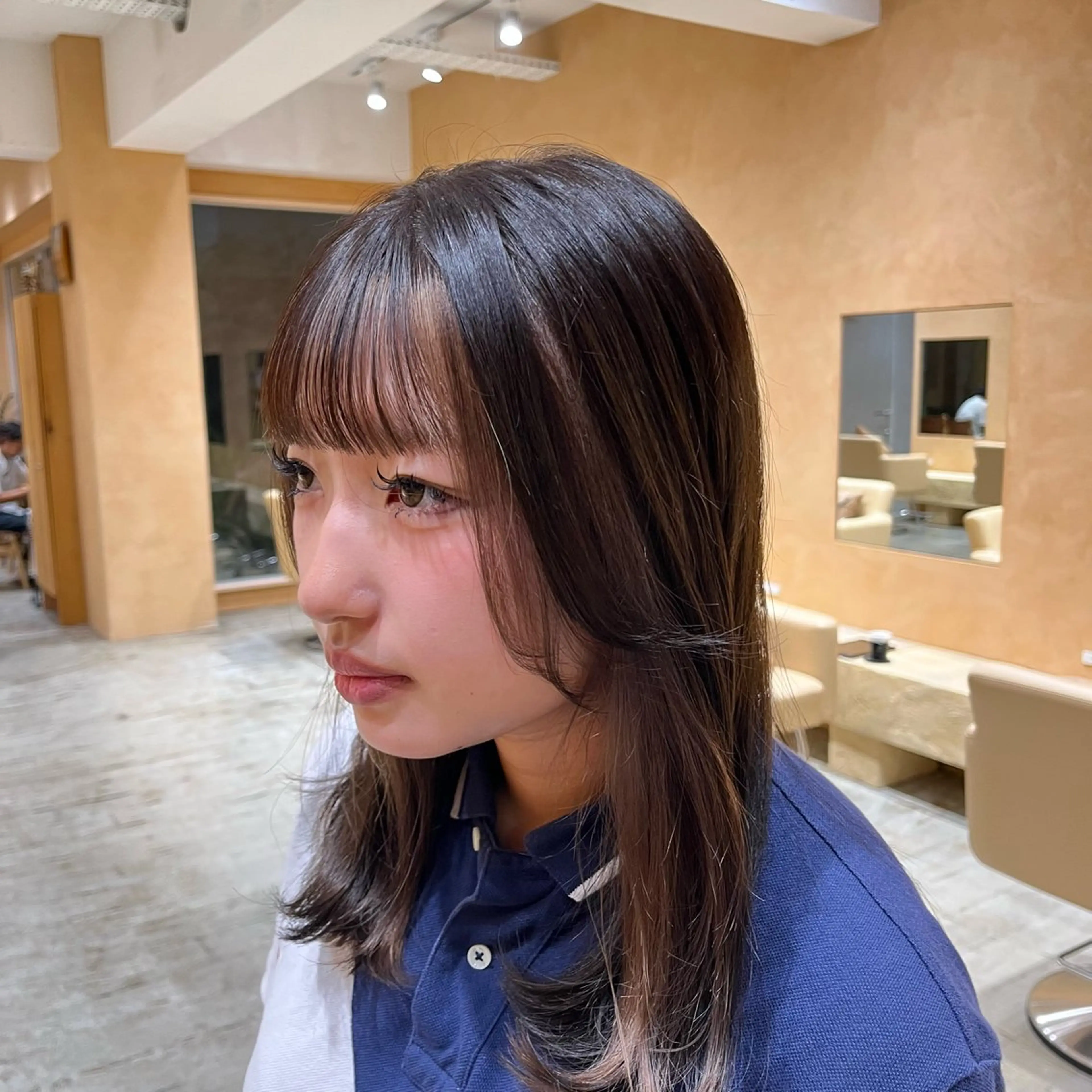 セミロング カラー hair　make ONE009 平塚所属・🌟ショートカット 募集中🌟しだあつきのヘアスタイル