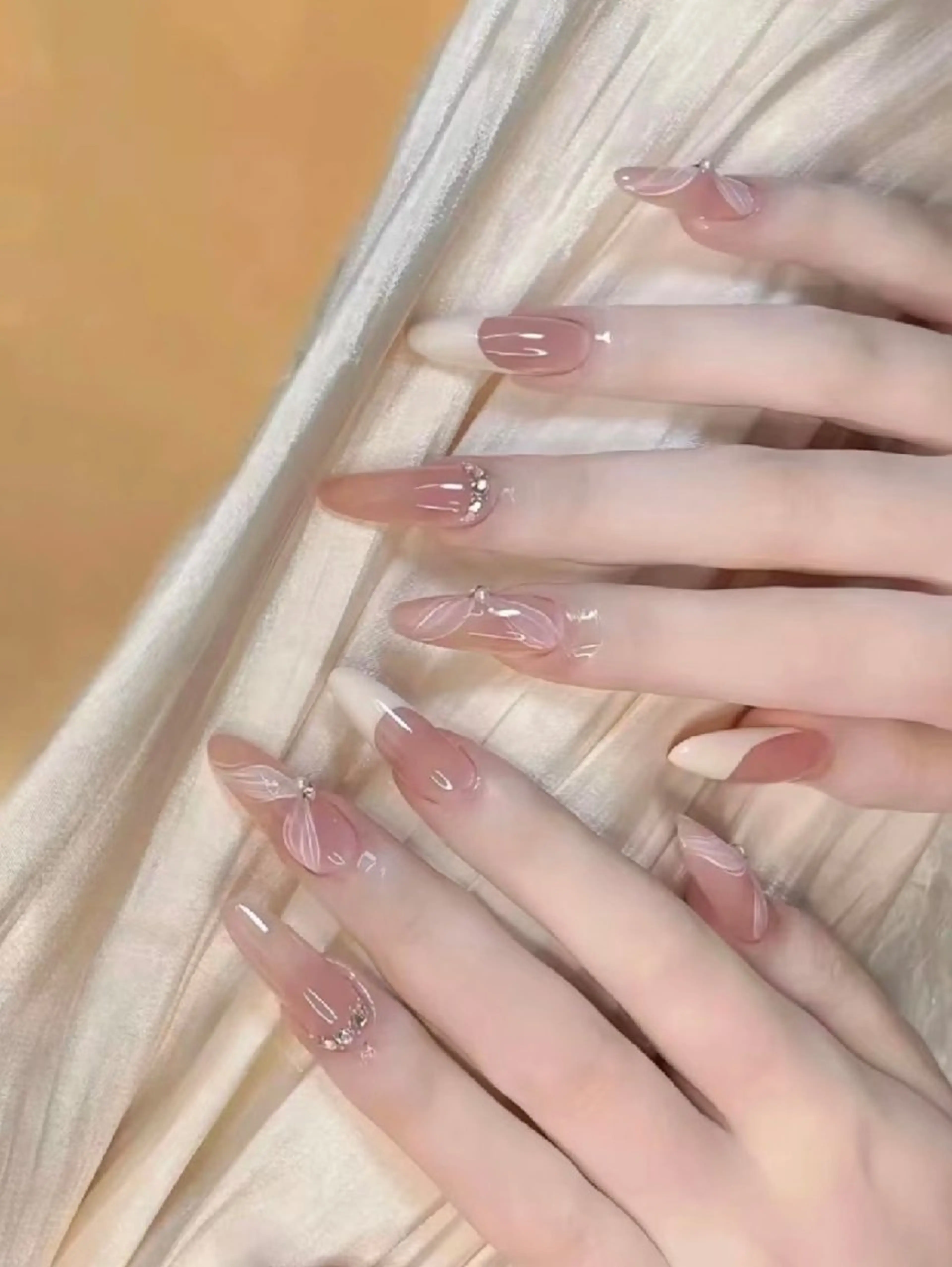 ネイル ハンドネイル Theone栄店 松田のネイルデザイン