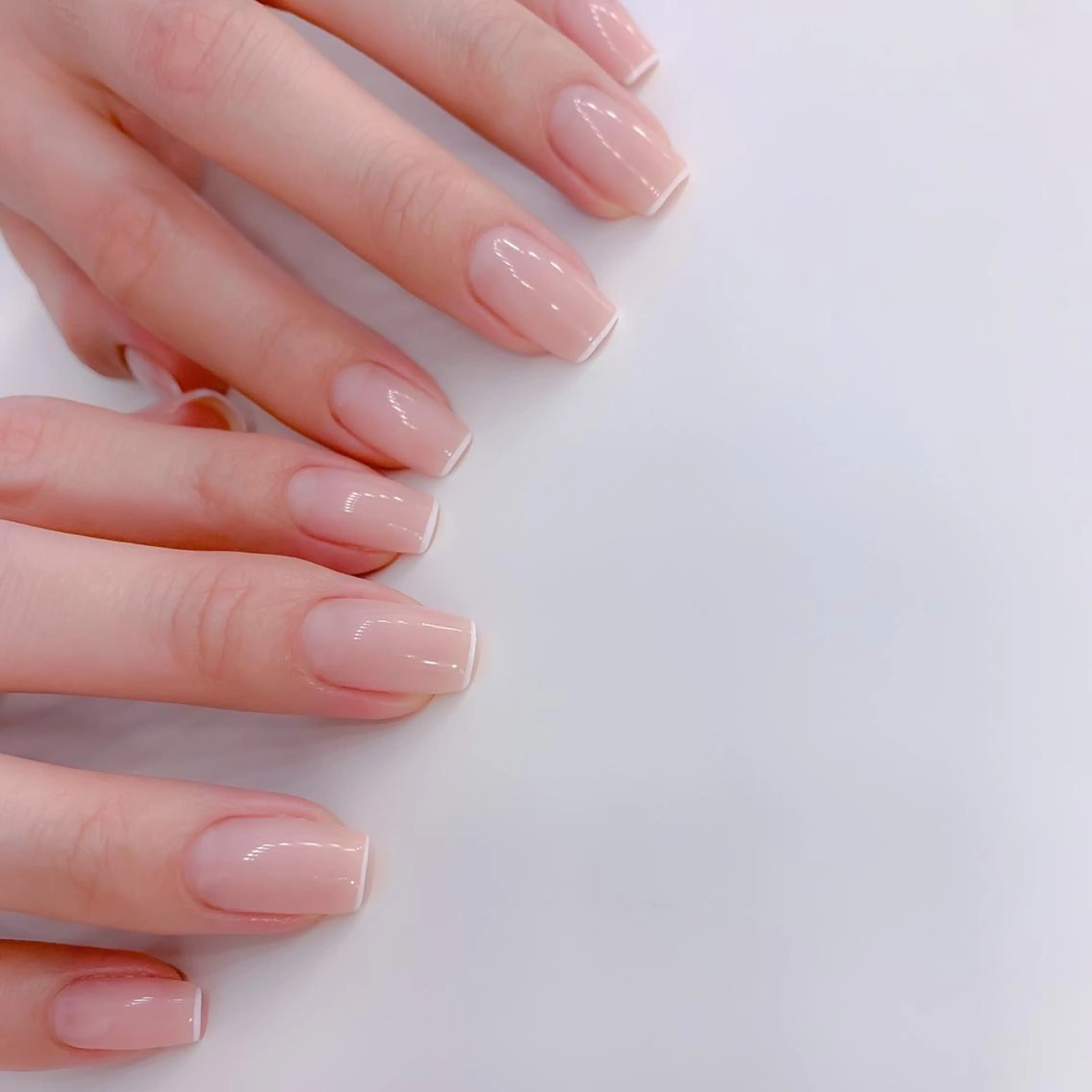 ネイル フレンチネイル スクエアネイル mew mew kotomiのネイルデザイン