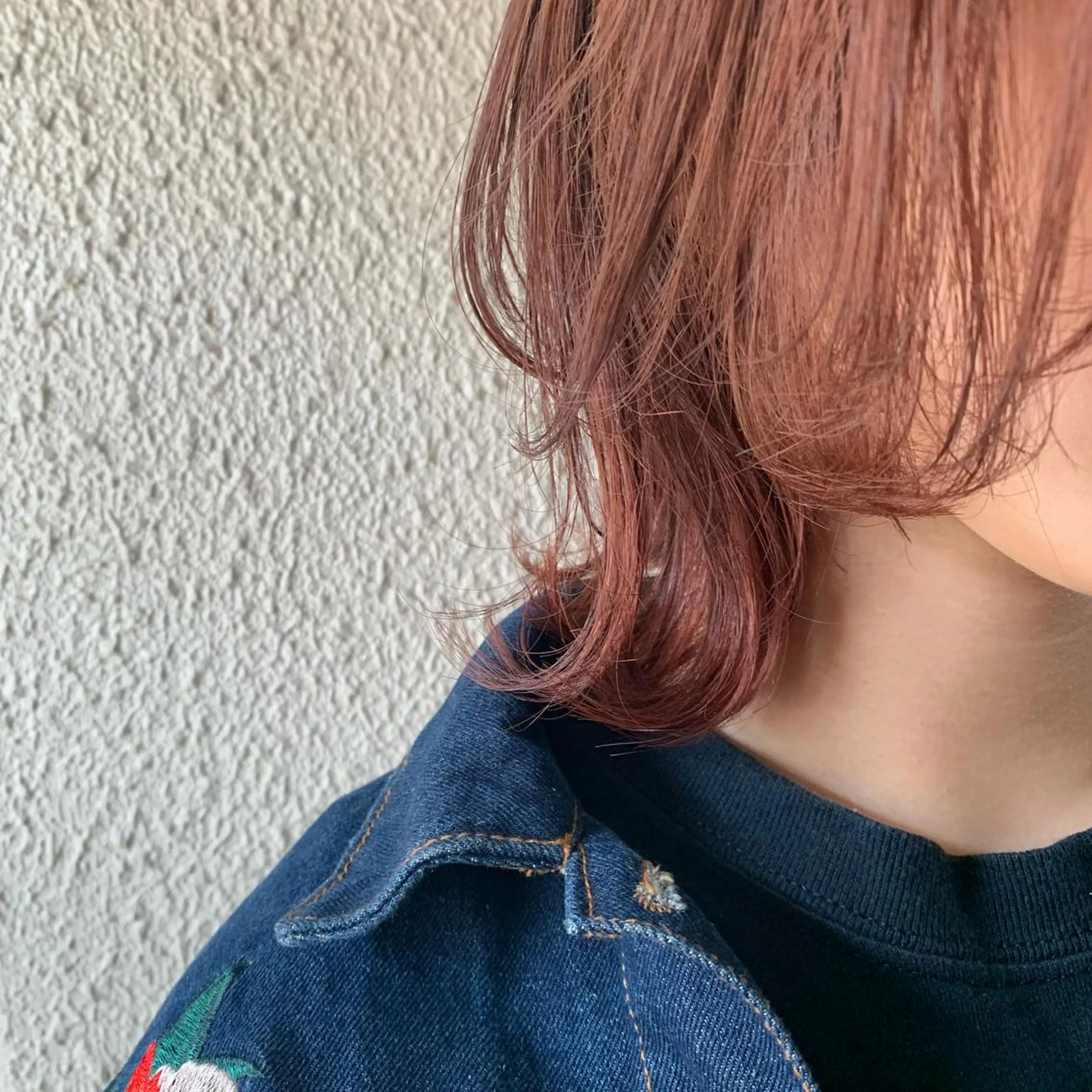 ミディアム カラー ウルフカット カット ヘアカラー chouette/ 根本優希のヘアスタイル