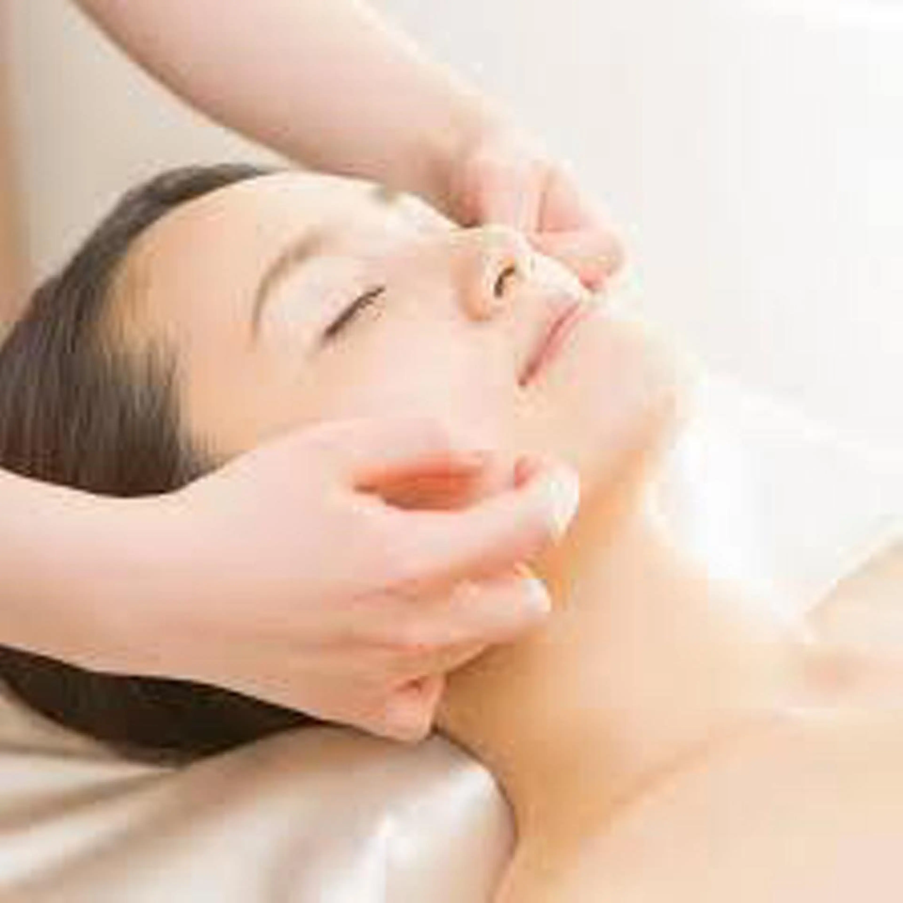 ルリアン　ガーデン所属・大山 彩能のエステ・リラクイメージ