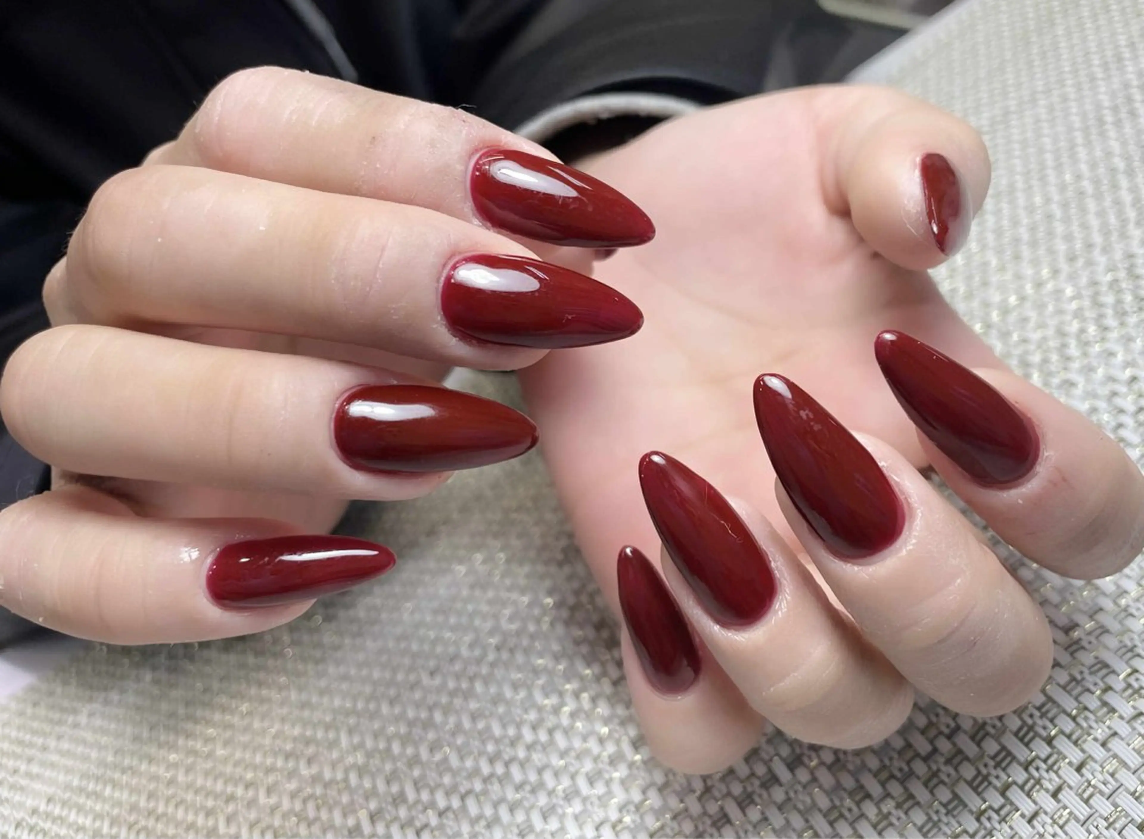 ネイル ボルドー ジェルネイル 韓国ネイル オフィスネイル パラジェル 中野駅から2分 MEO NAILのネイルデザイン