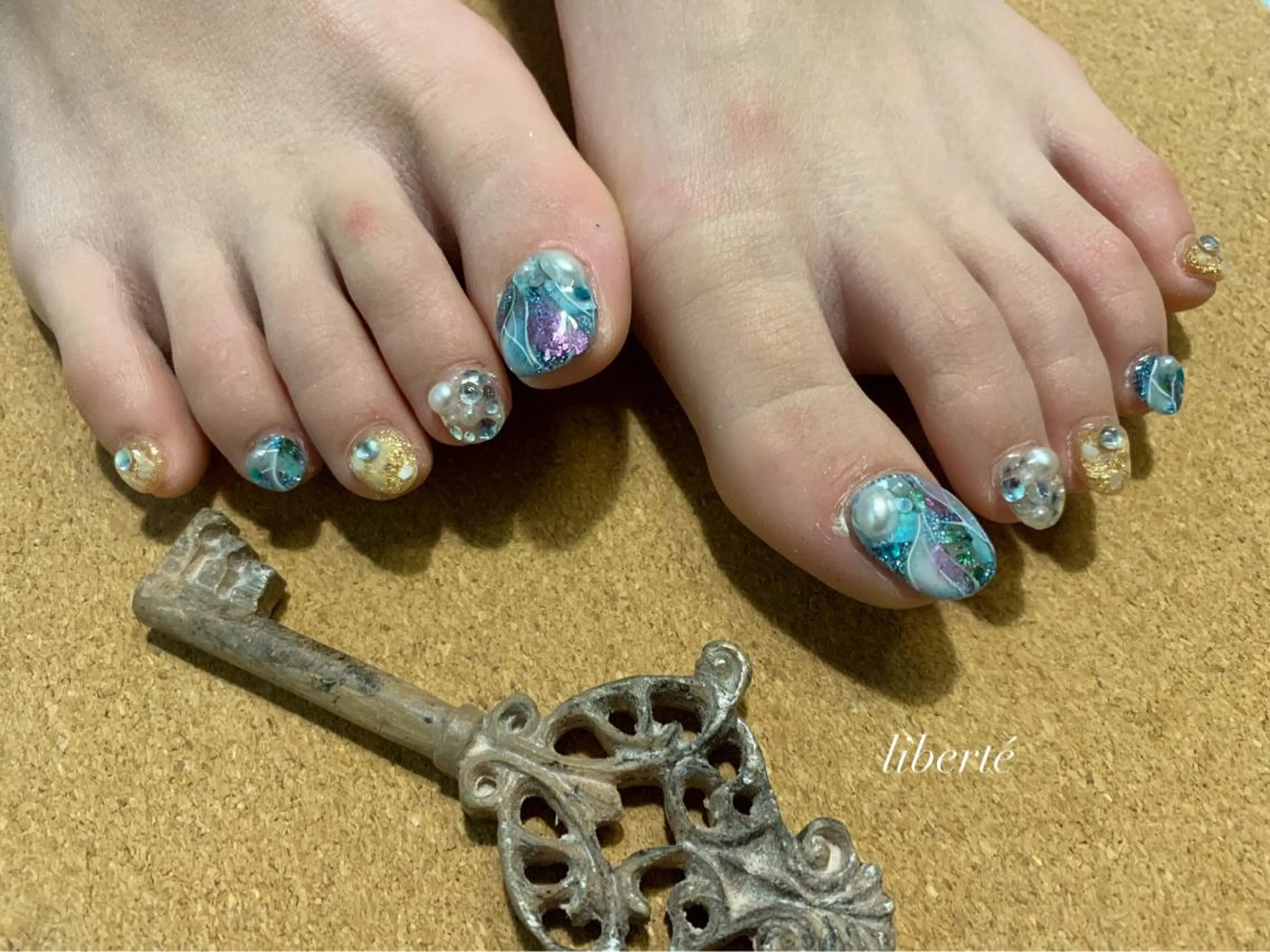 ネイル liberté (リベルテ)のネイルデザイン