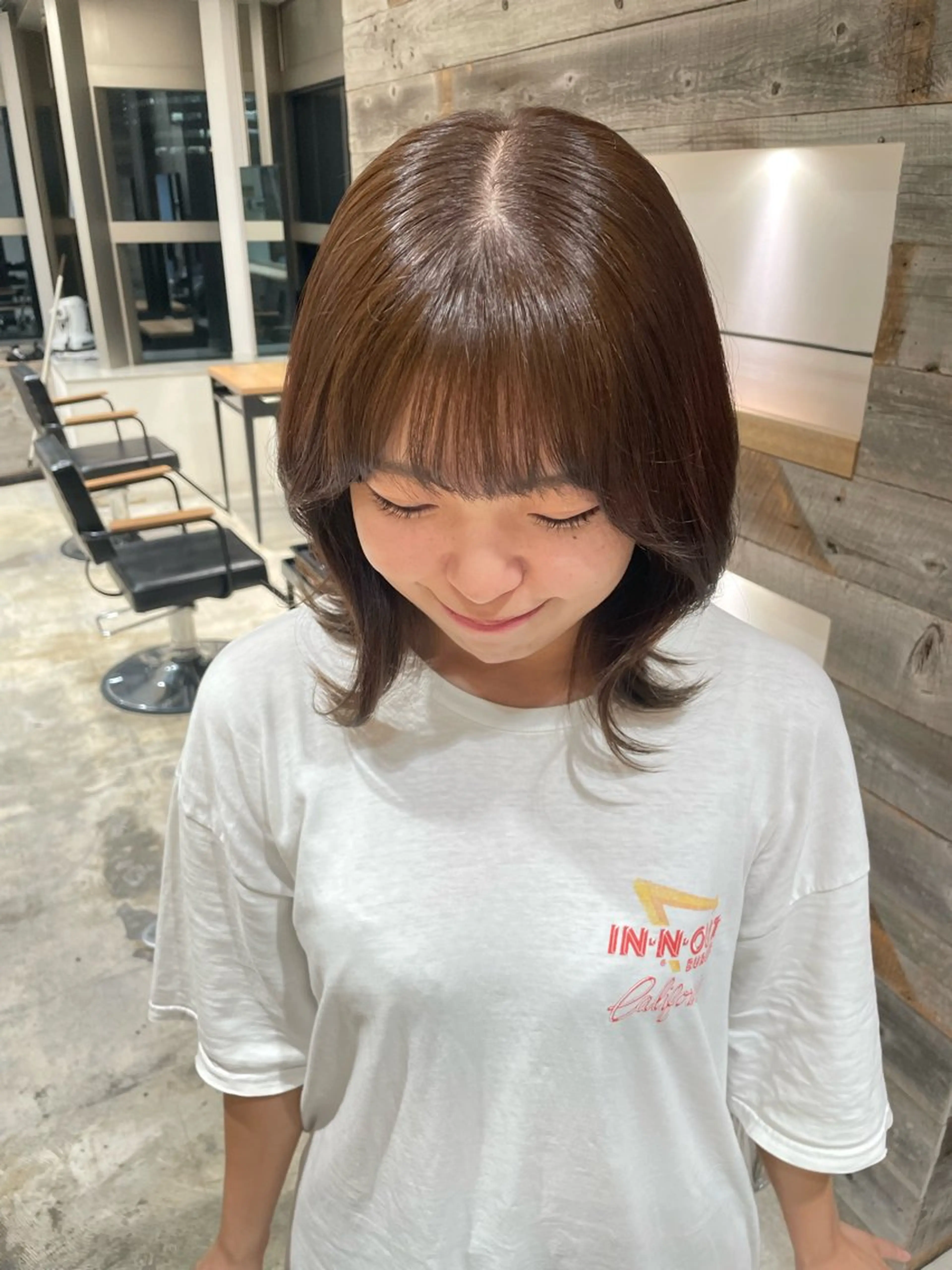 ミディアム カラー ベージュカラー オリーブベージュ Cosmepot所属・戸川凜音 とがわりんねのヘアスタイル