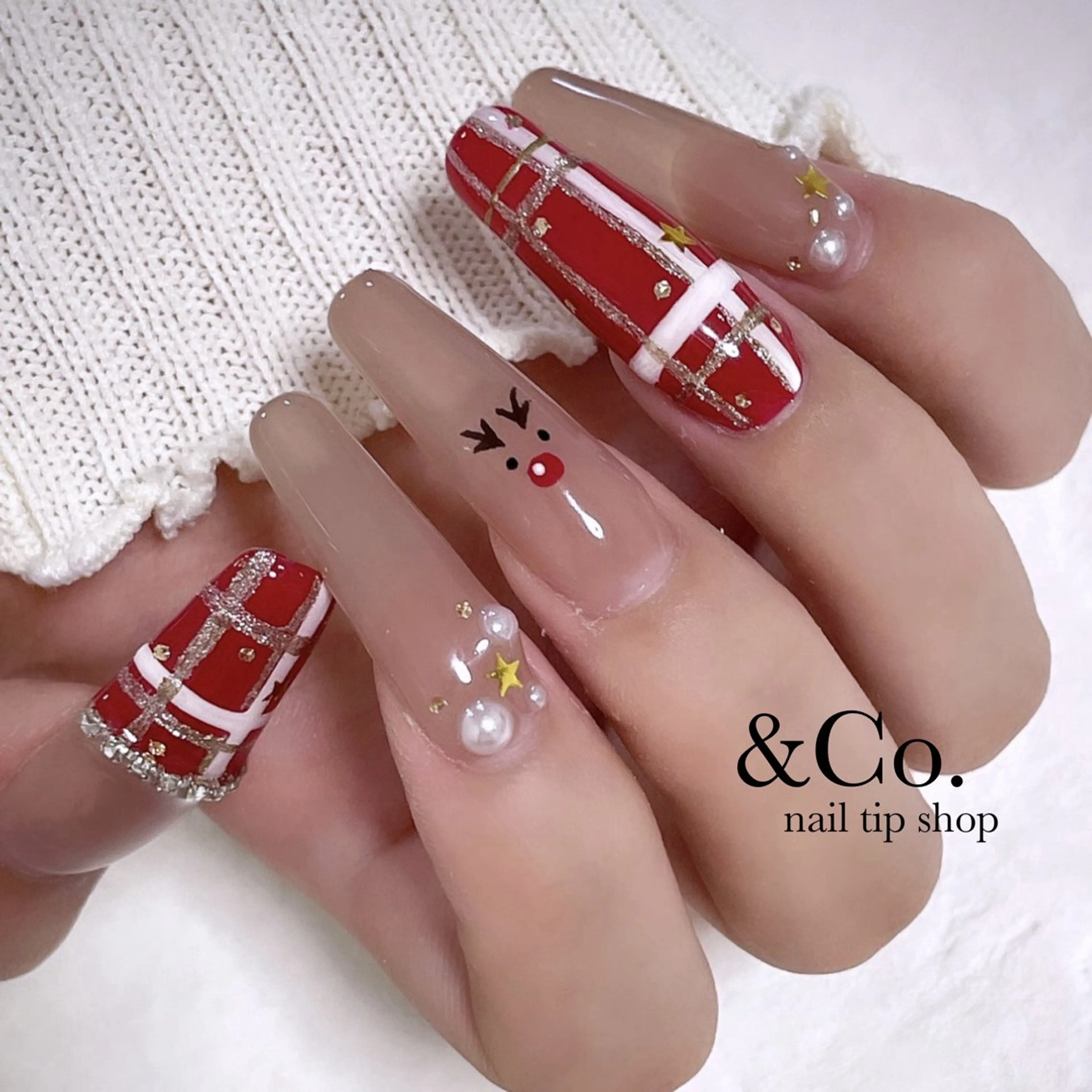 ネイル 冬ネイル クリスマス Lilly Co.のネイルデザイン