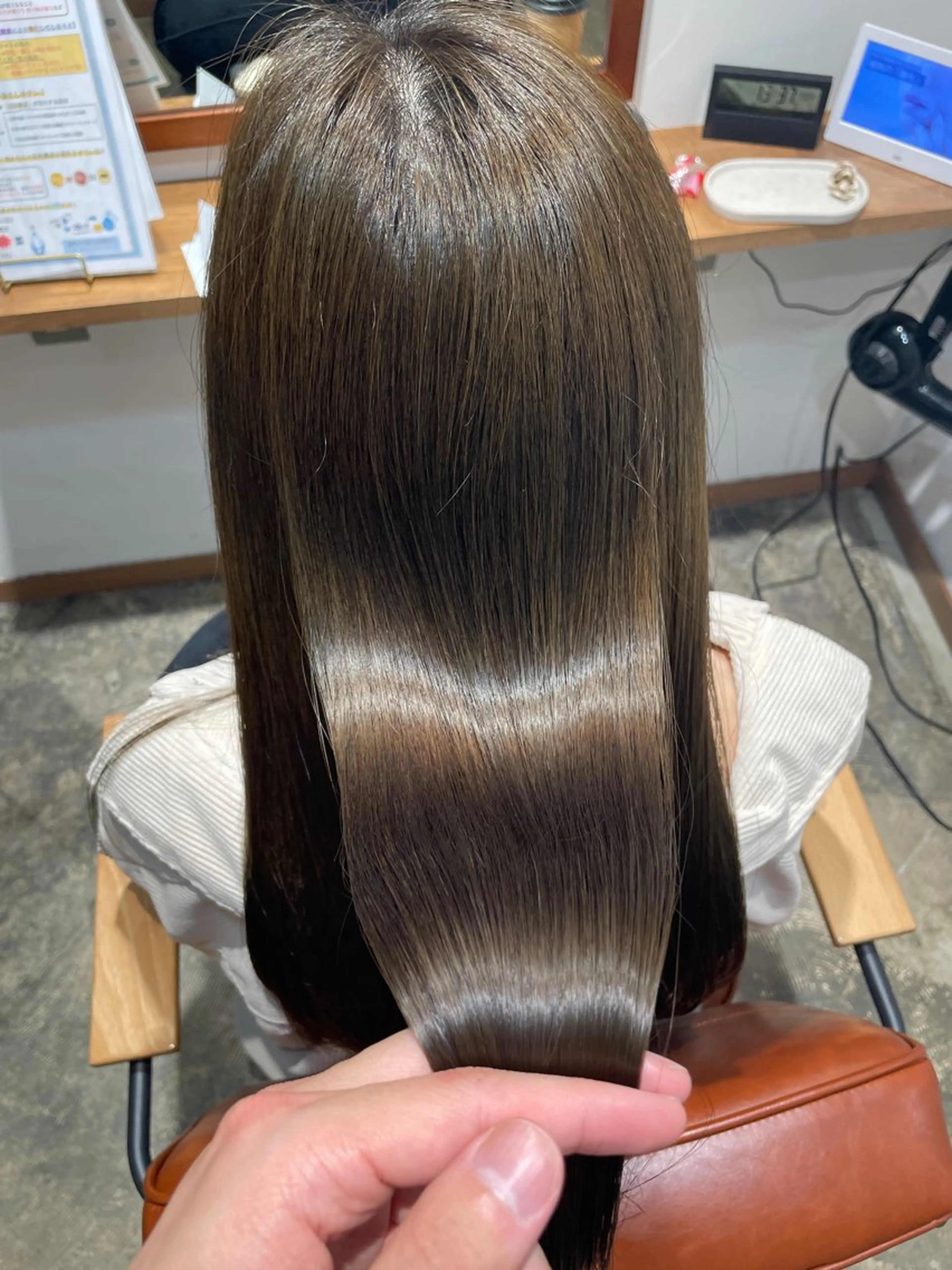 ロング カラー ベージュ/ 髪質改善 /末田柊希のヘアスタイル