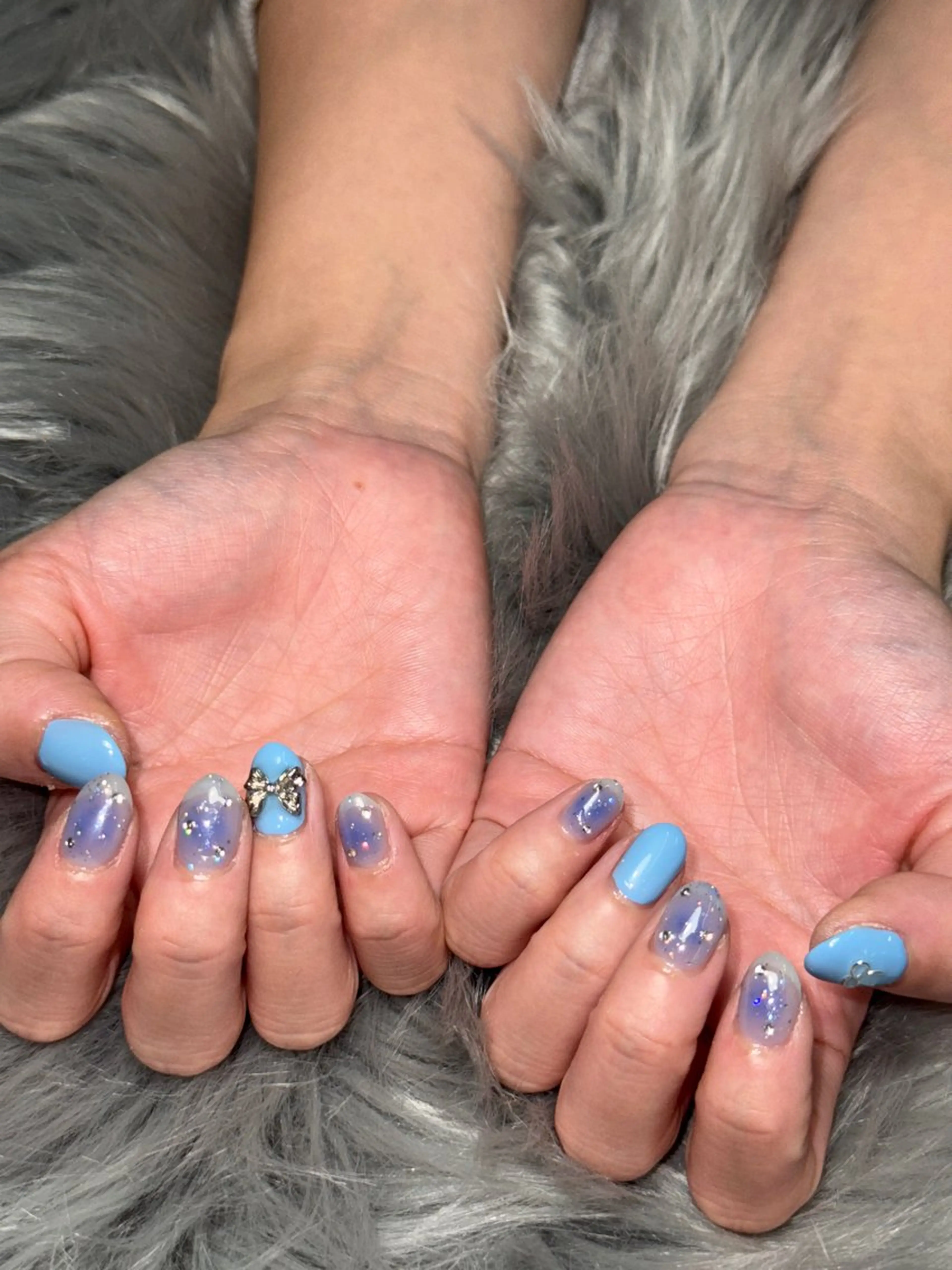 ネイル ハンドネイル Momoka 🍑🎀のネイルデザイン