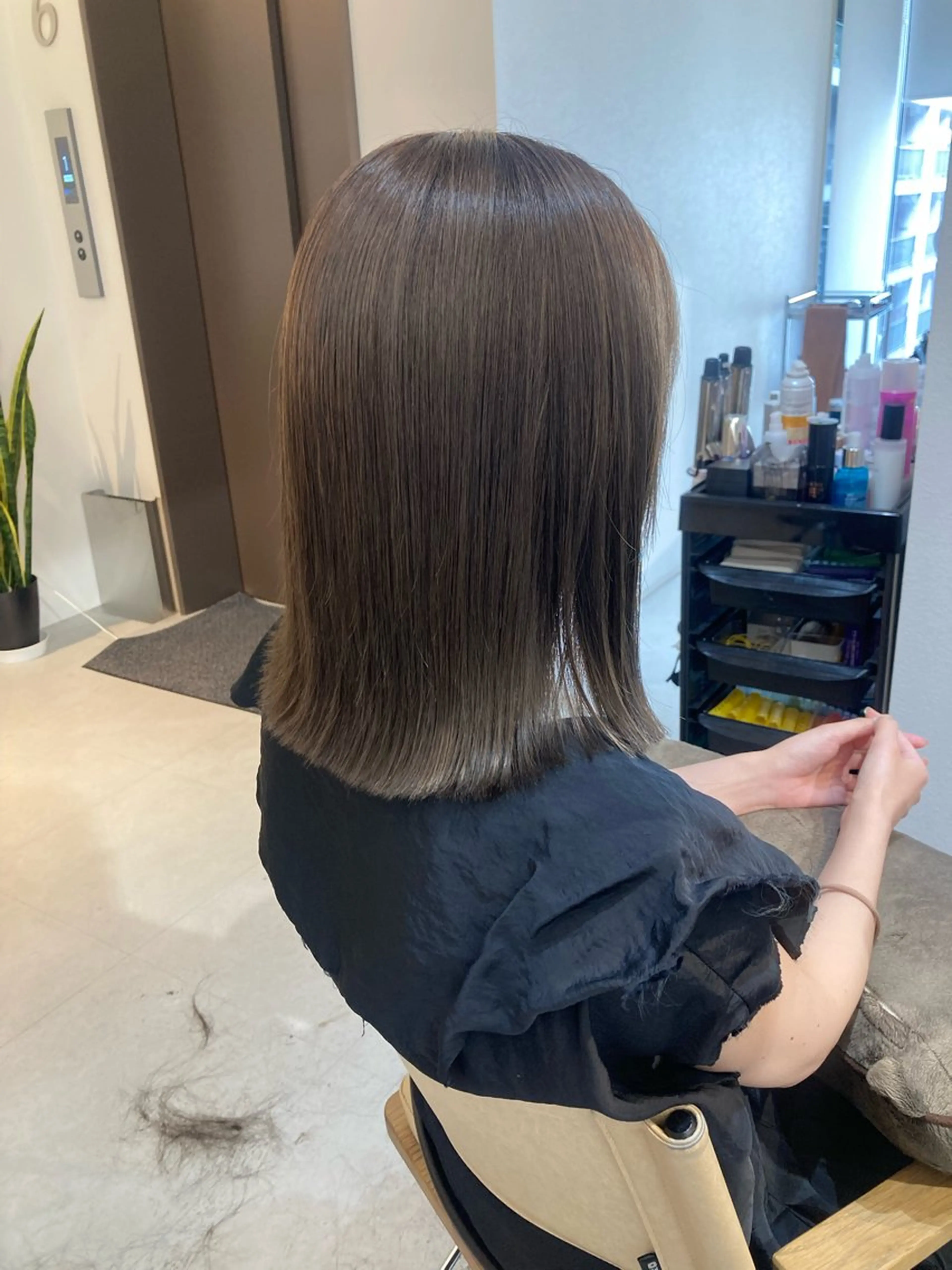 ミディアム ✨色持ちの良い艶 カラー✨蟹江真世のヘアスタイル