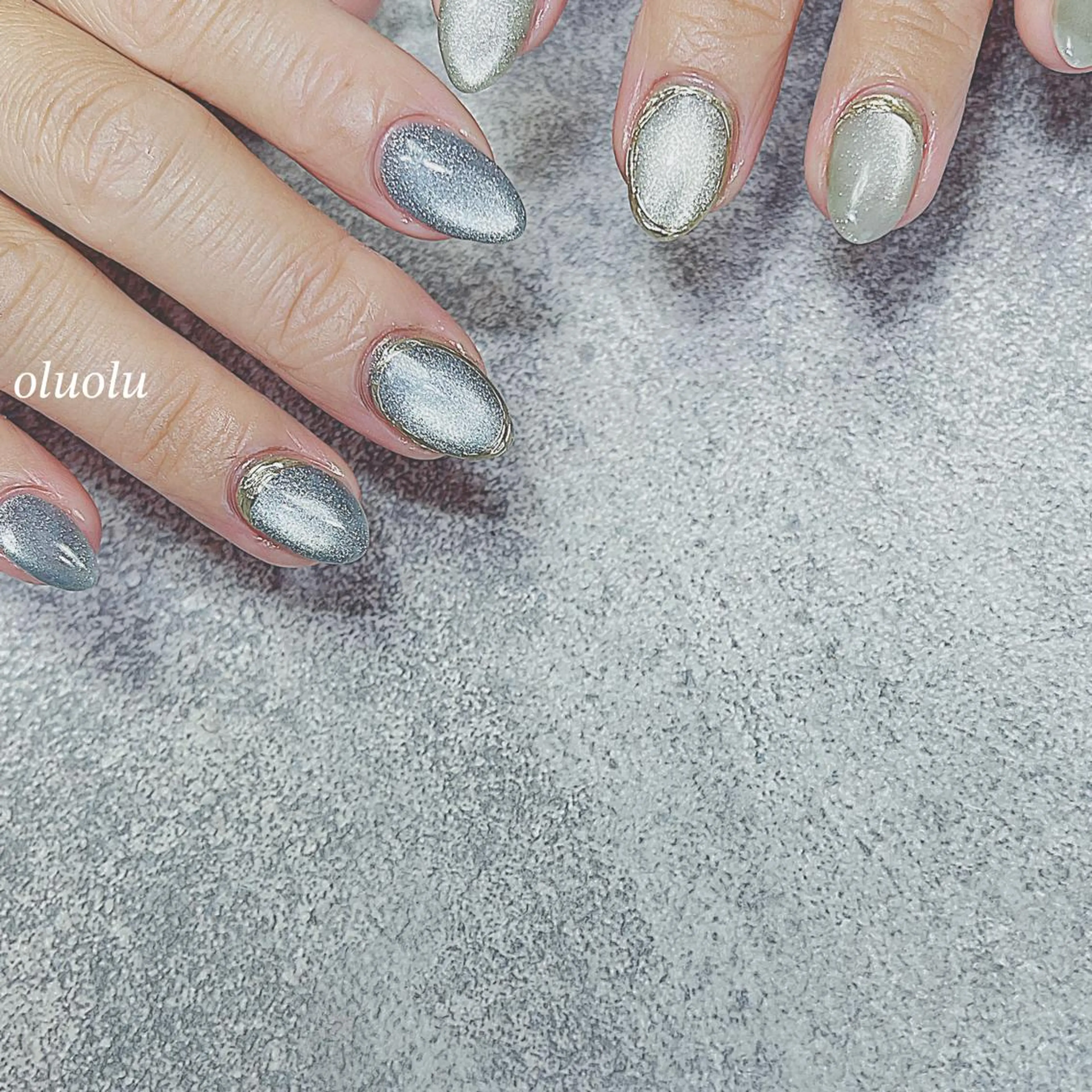 ネイル アートネイル フットネイル キラキラネイル マグネットネイル ミラーネイル ハンドネイル 大村 紬華のネイルデザイン