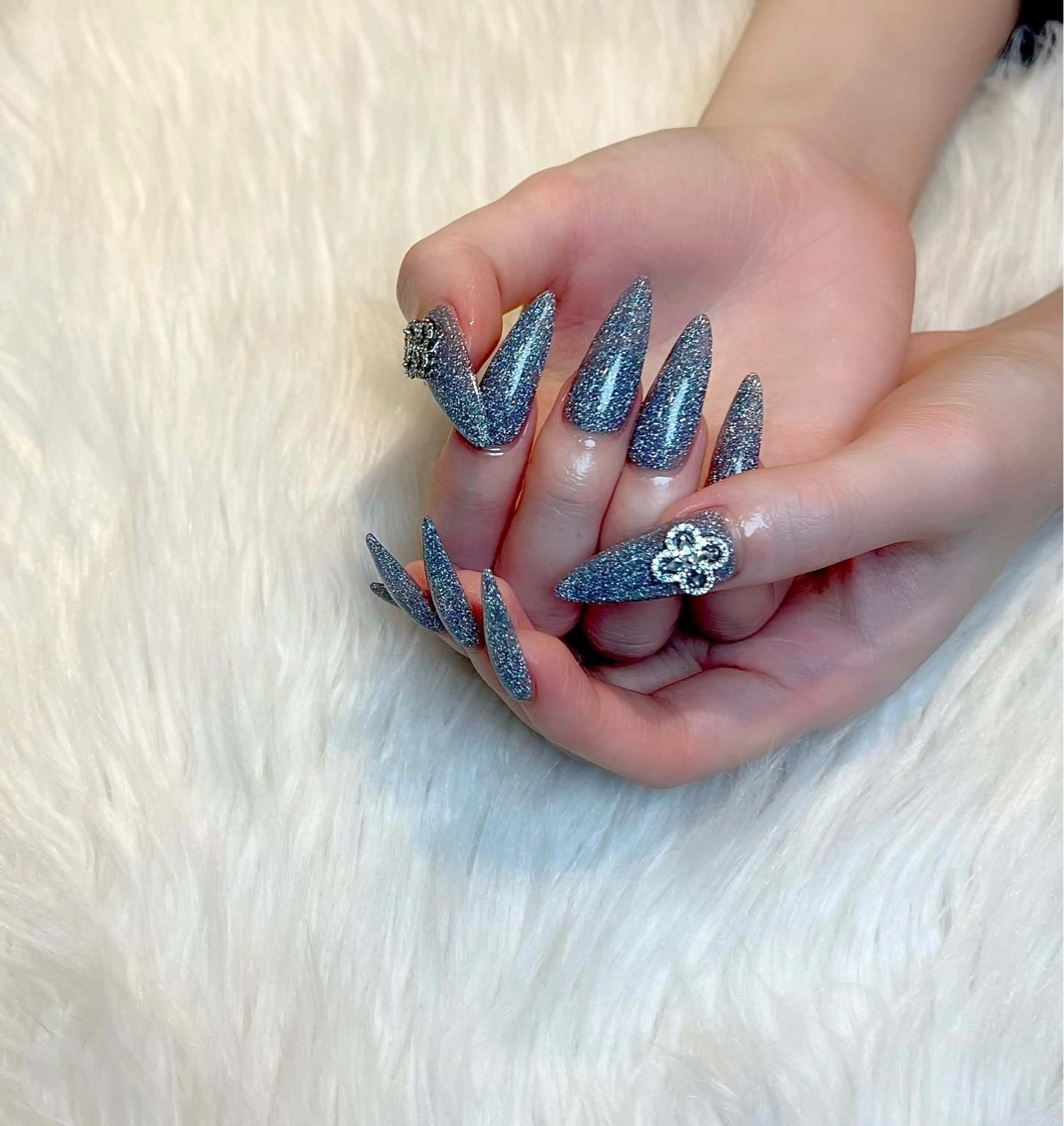 ネイル フラッシュネイル Lino+ ネイル&よもぎ蒸しのネイルデザイン