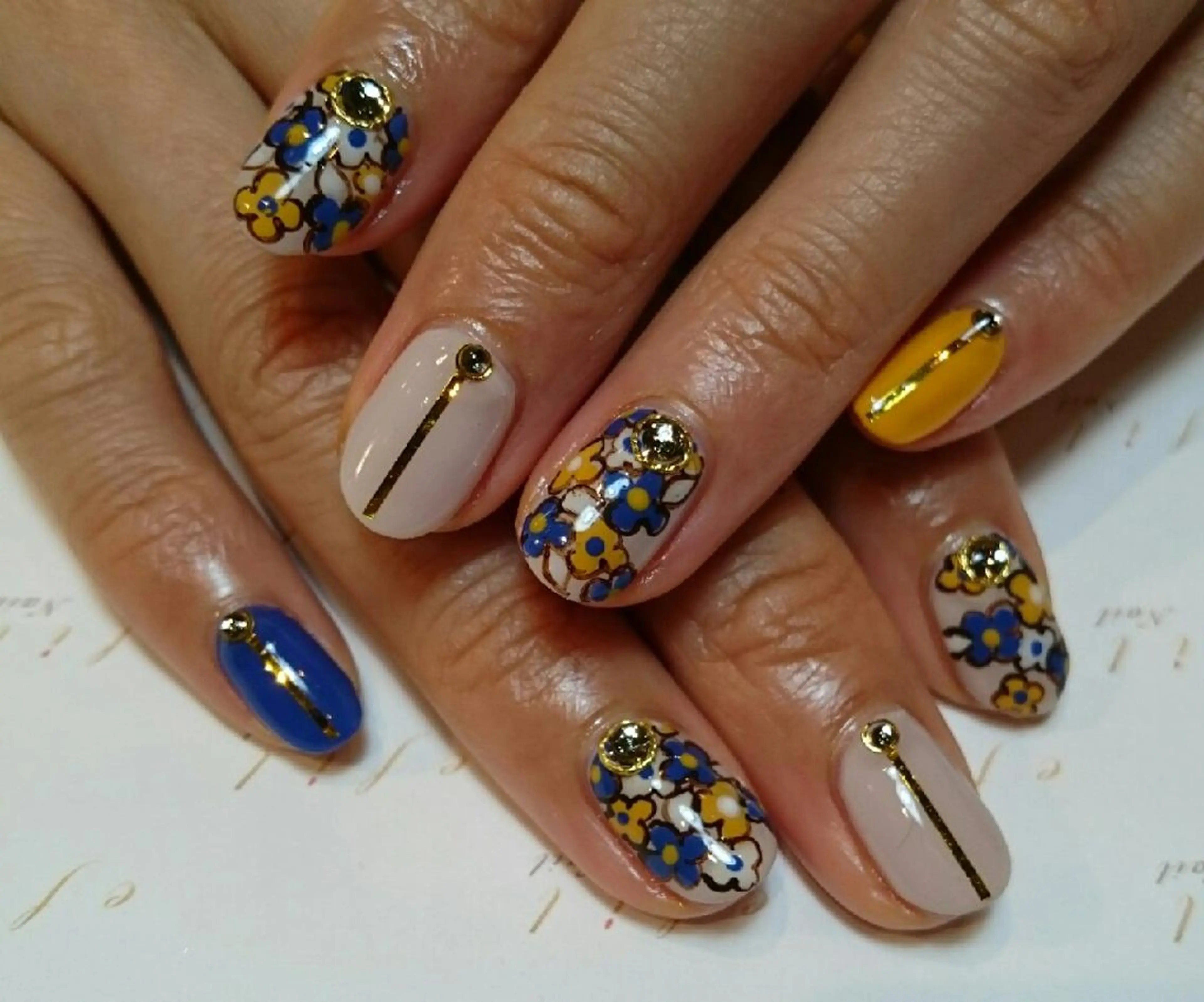 ネイル 持ち込み みー shakushiroのネイルデザイン