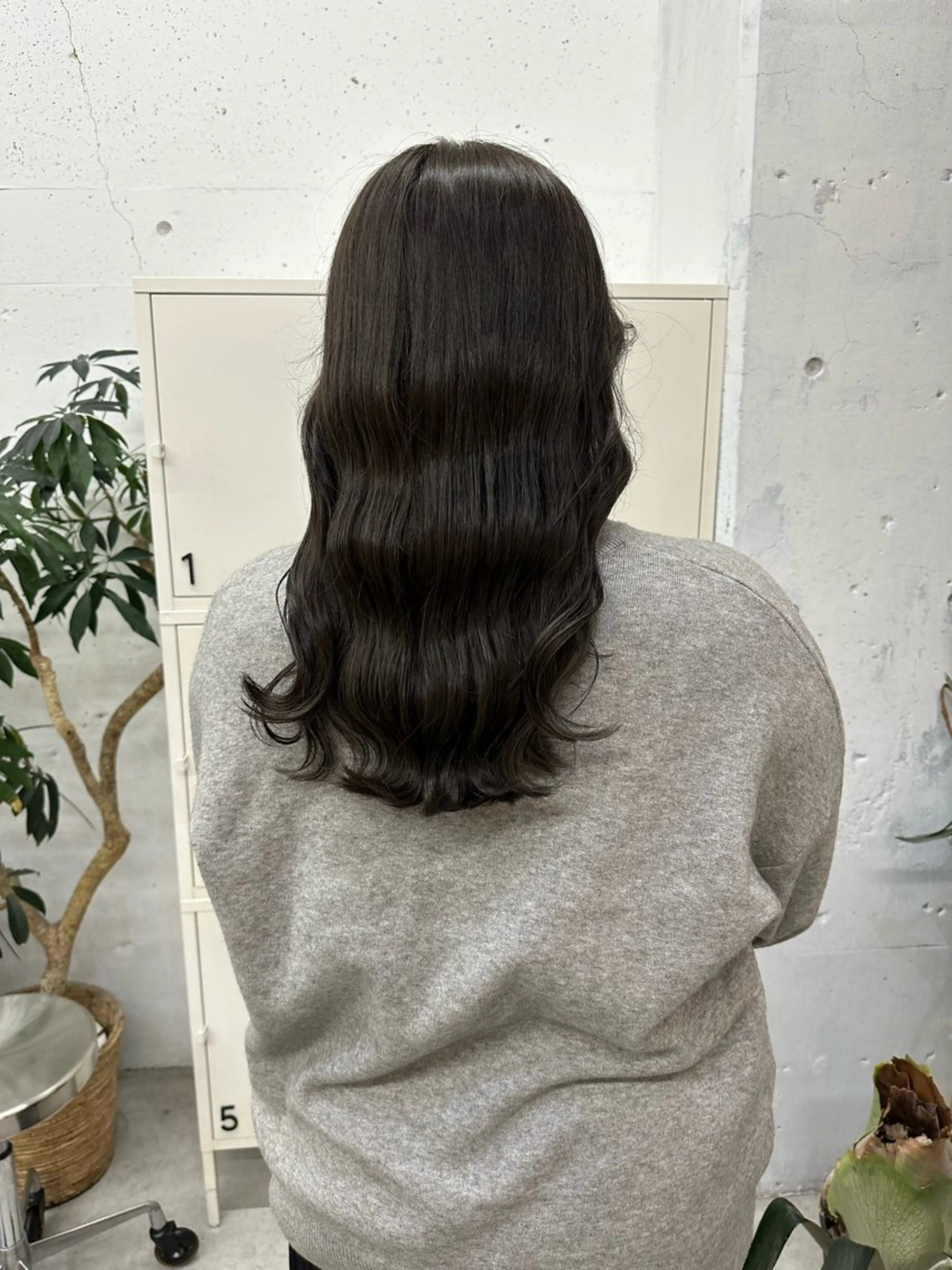 セミロング カラー ヘアカラー MUKU所属・MUKU ひかるのヘアスタイル