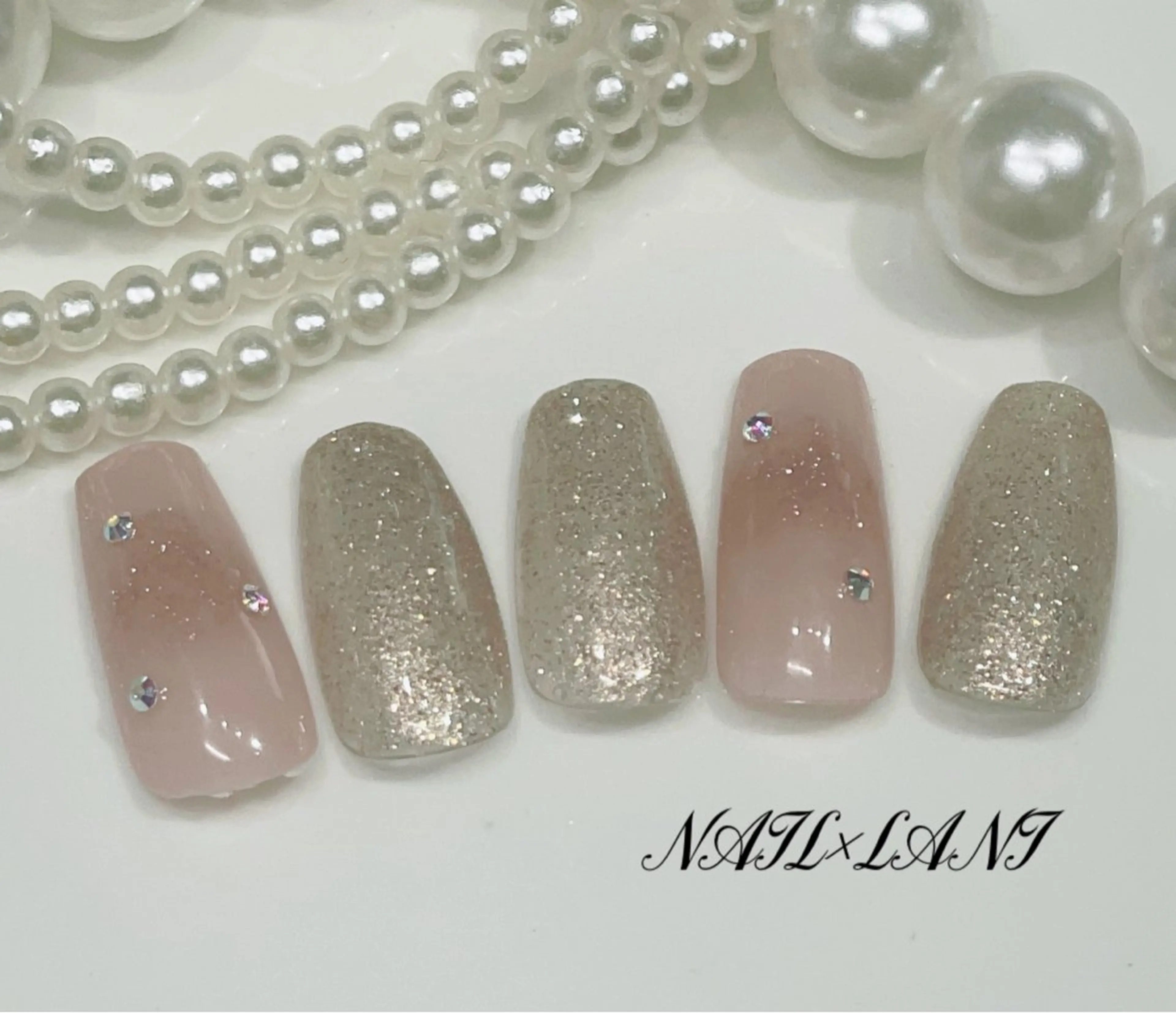 ネイル フットネイル ジェルネイル マグネットネイル パラジェル 一之瀬 柚季のネイルデザイン