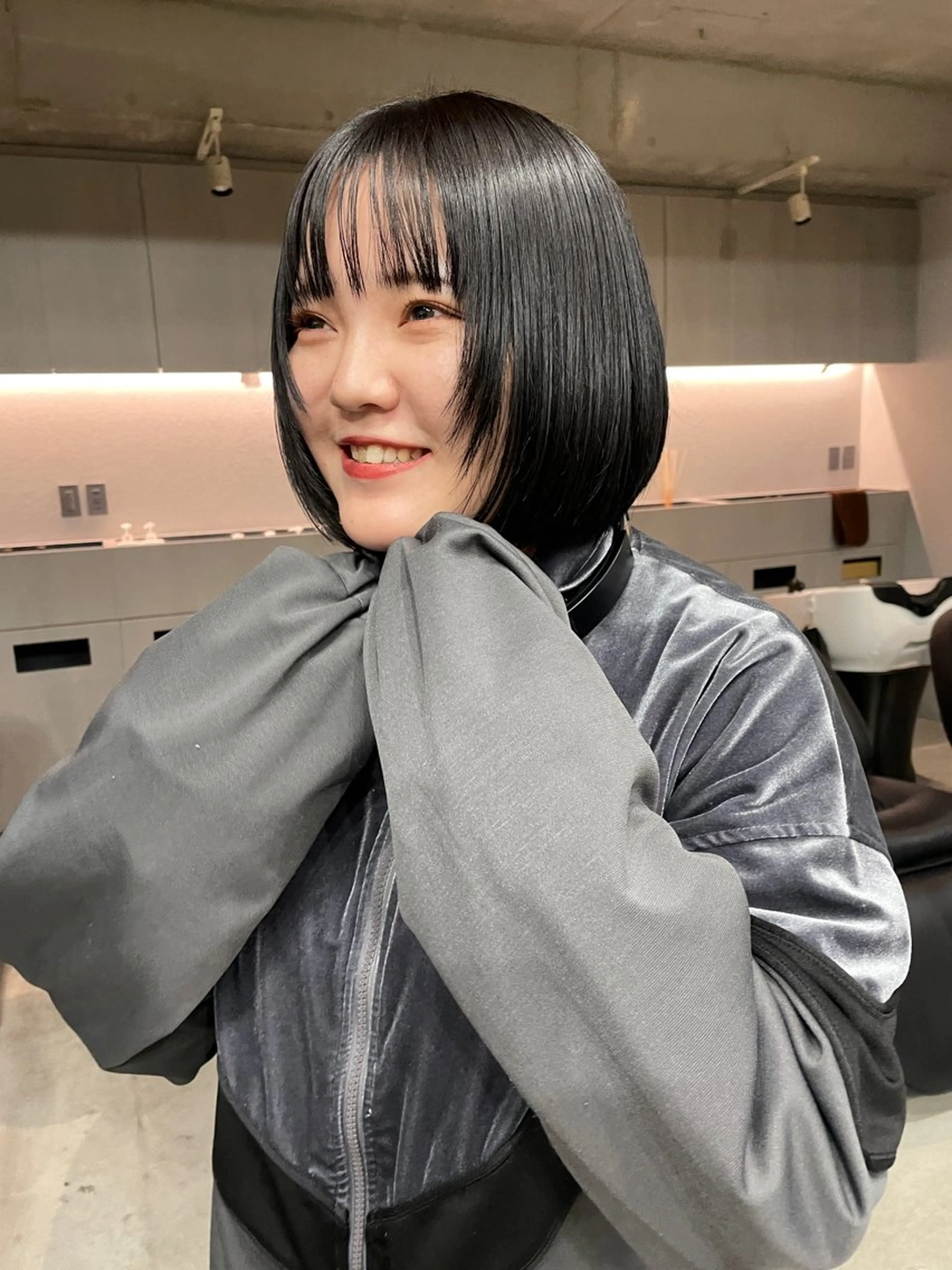 ミディアム カラー カット パーマ 表参道/髪質改善・ 透明感 colorのヘアスタイル