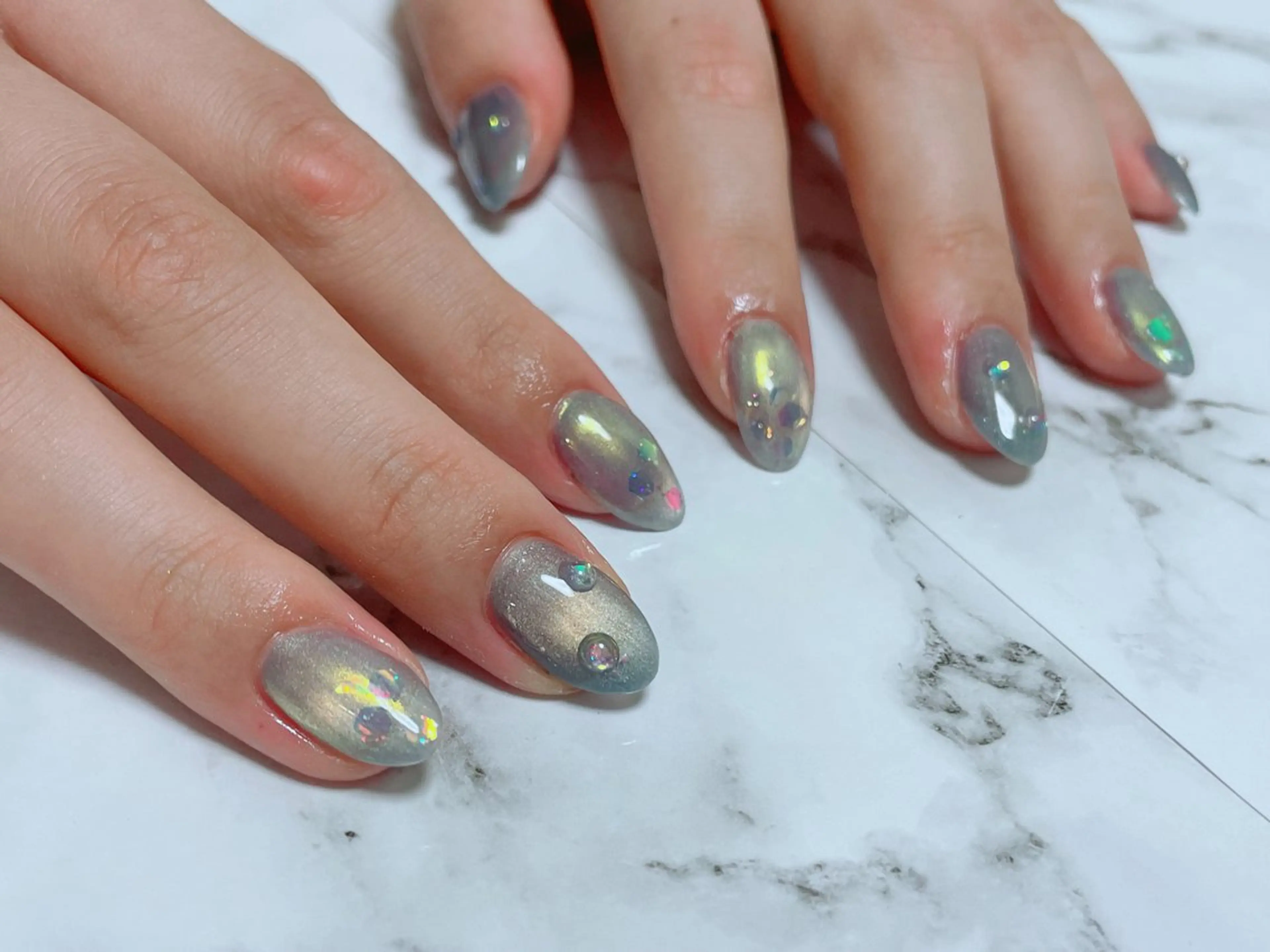 ネイル sourian所属・sourian emiのネイルデザイン