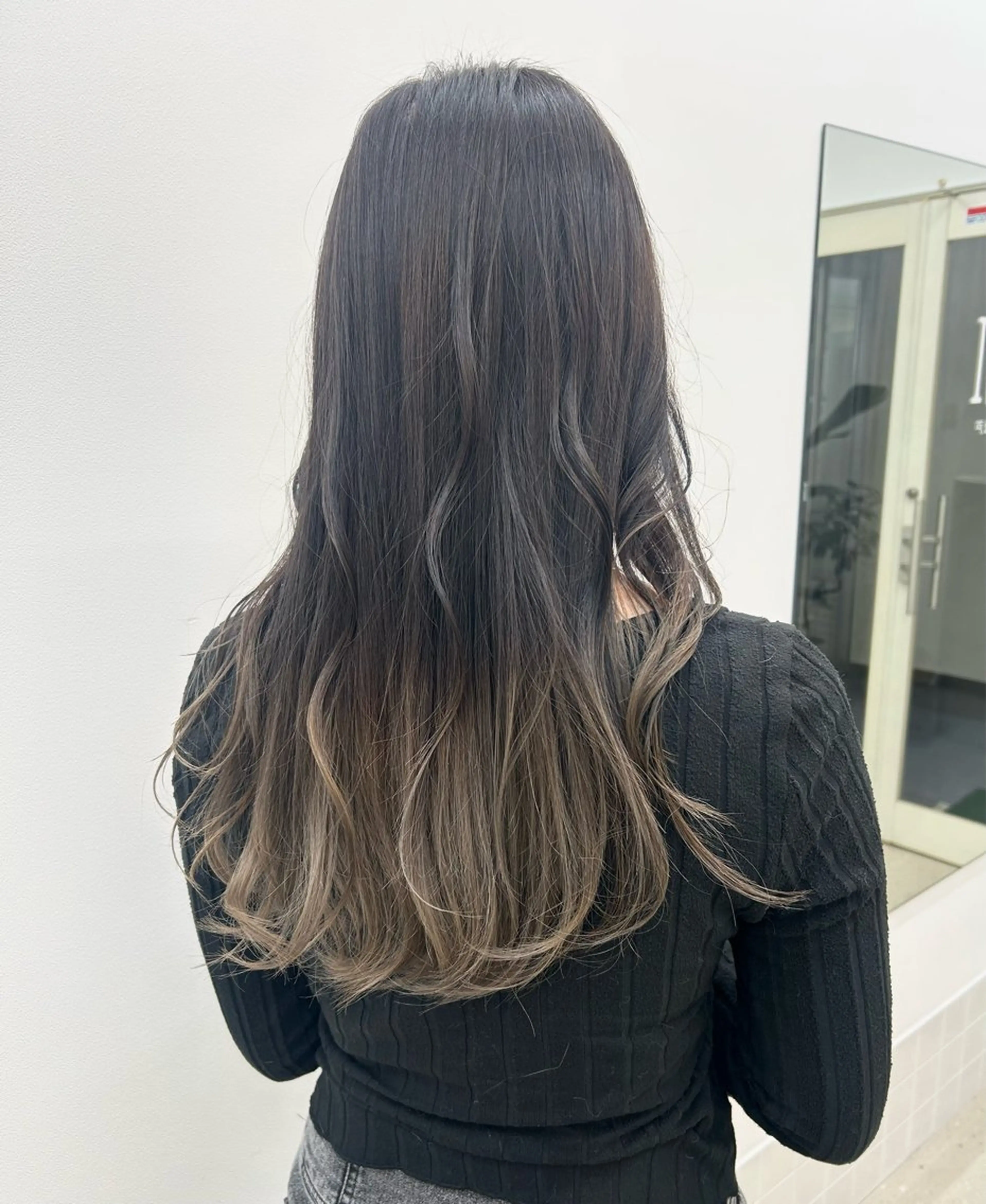 ロング ANNI松戸/安藤 ひなた👼のヘアスタイル