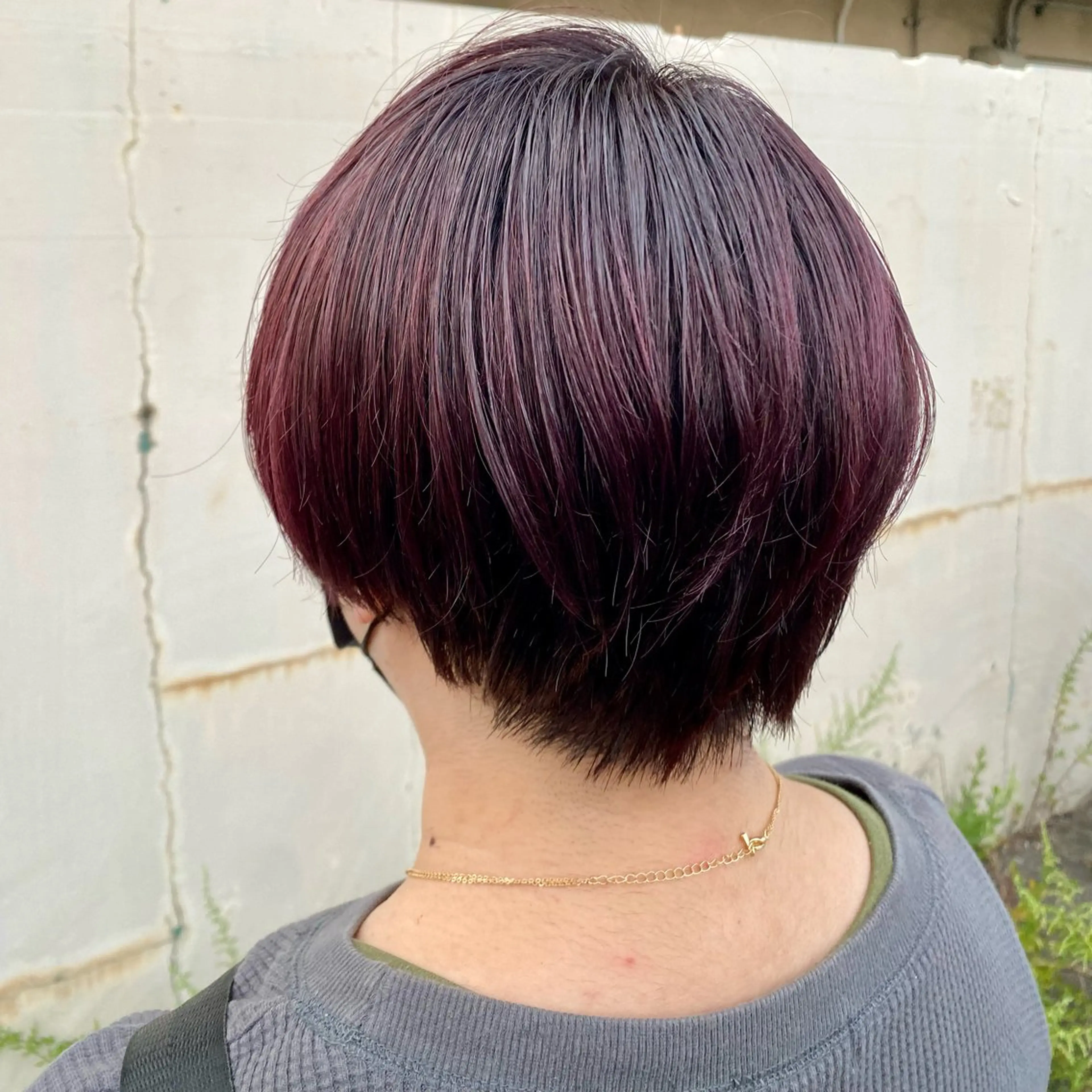 ショート カラー 惣木 菜穂のヘアスタイル