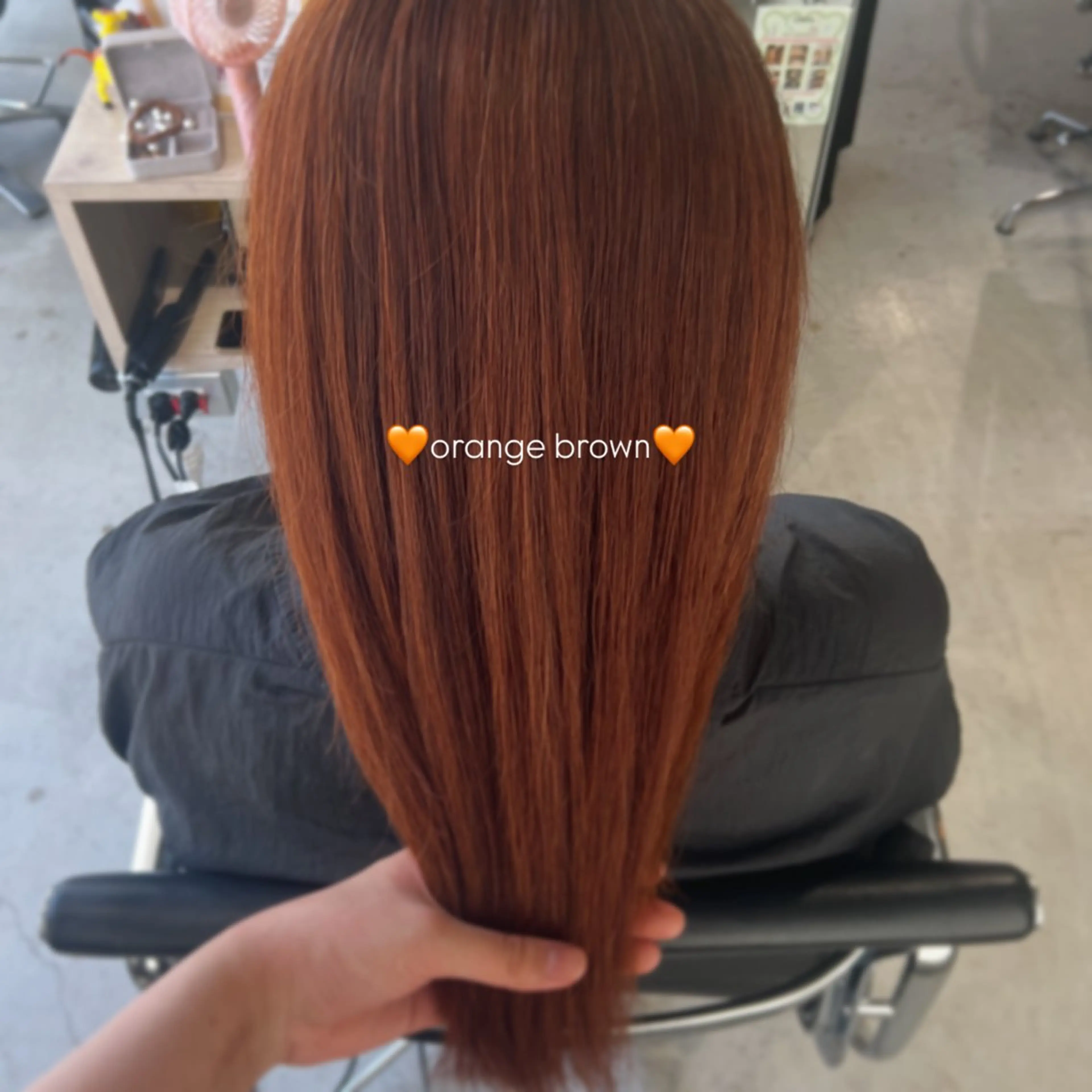 FOF所属・無料カットモデル 募集中AKARIのヘアスタイル