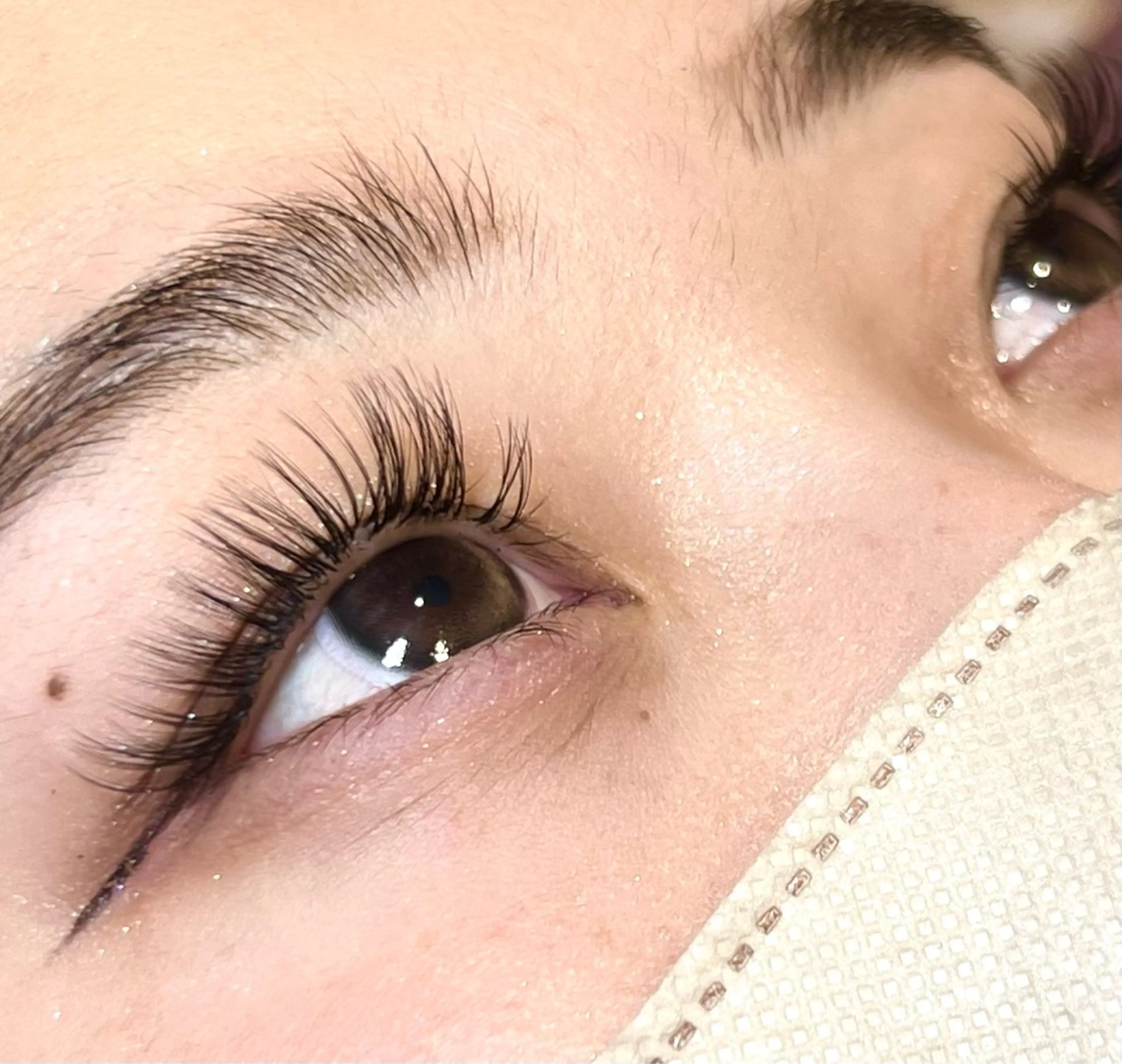 LEDボリュームラッシュマツエク　本数100​〜​120束の写真