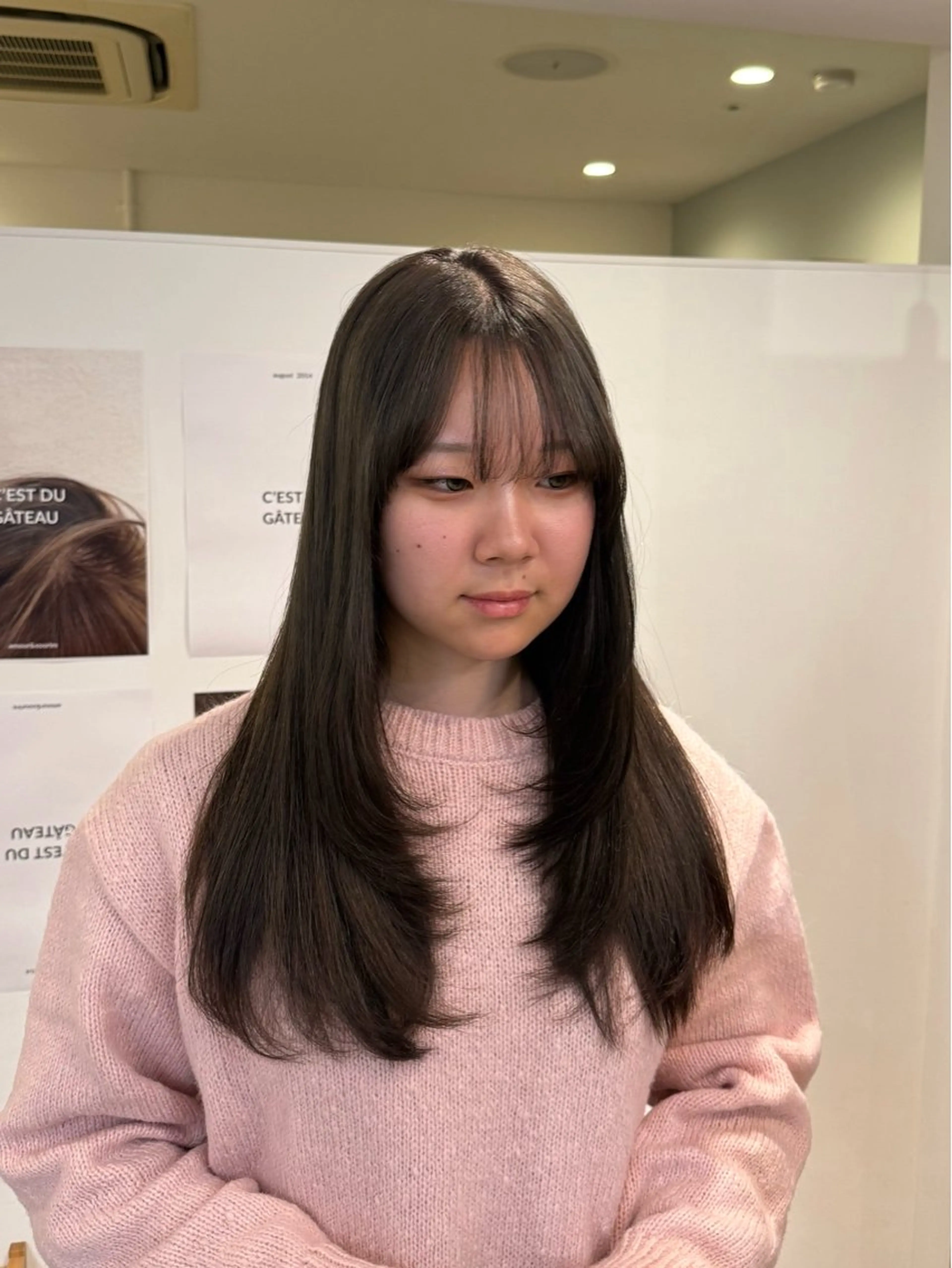 ロング カラー 透明感カラー グレージュ オリーブグレージュ オリーブグレー カット ヘアカラー H 梅田所属・藤本 泰 / カットモデル様募集中のヘアスタイル