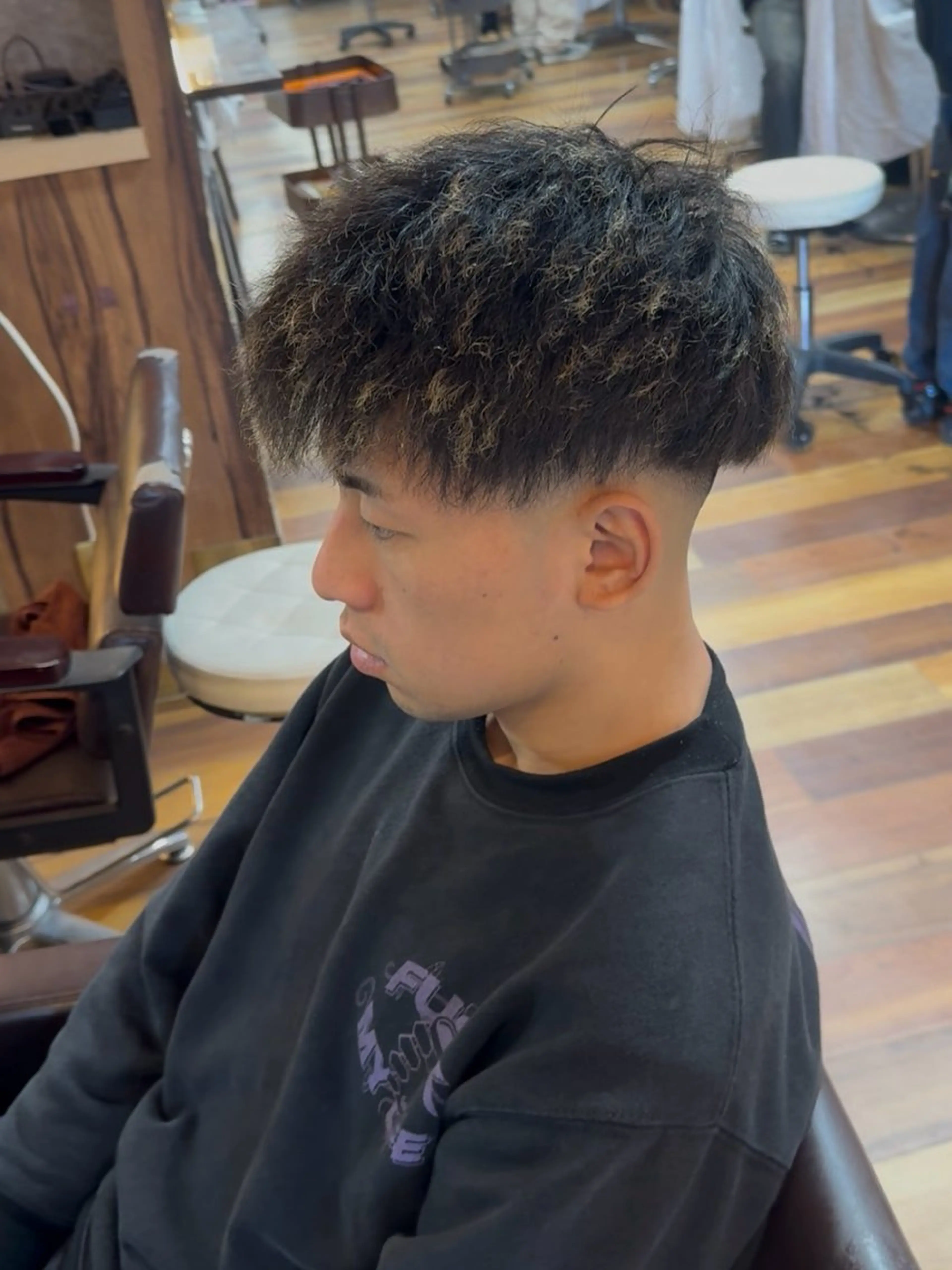 パーマ メンズ カット パーマ フェードカット ✄﻿杉山来輝金沢文庫のヘアスタイル