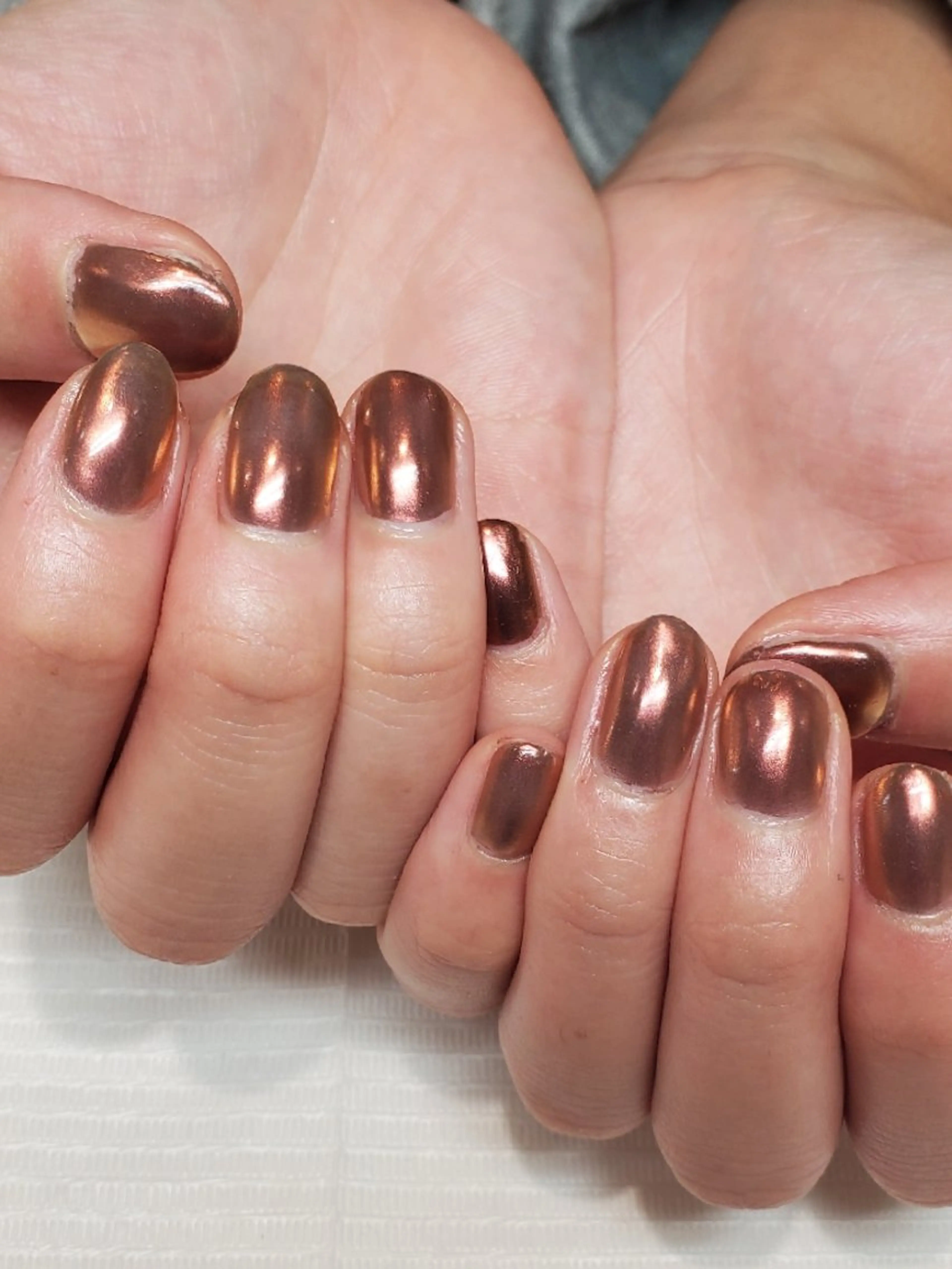 ネイル ブラウン ミラーネイル パープル ୨୧arc マツダ୨୧のネイルデザイン