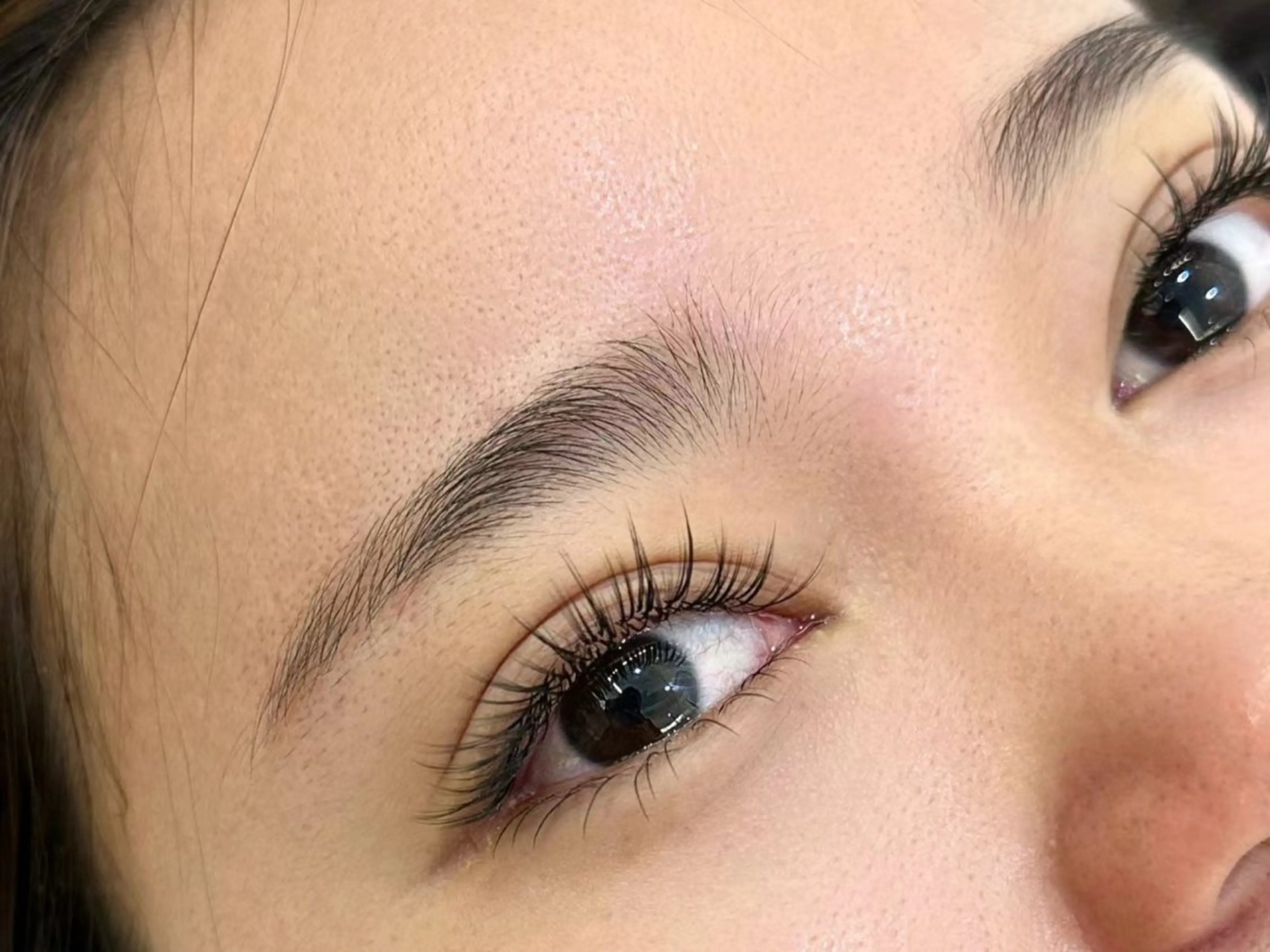 マツエク・マツパ 付け放題 バインドロック 束感まつ毛 フラットラッシュ ナチュラル ラッキーネイルサロン 西川口東口店のネイルデザイン