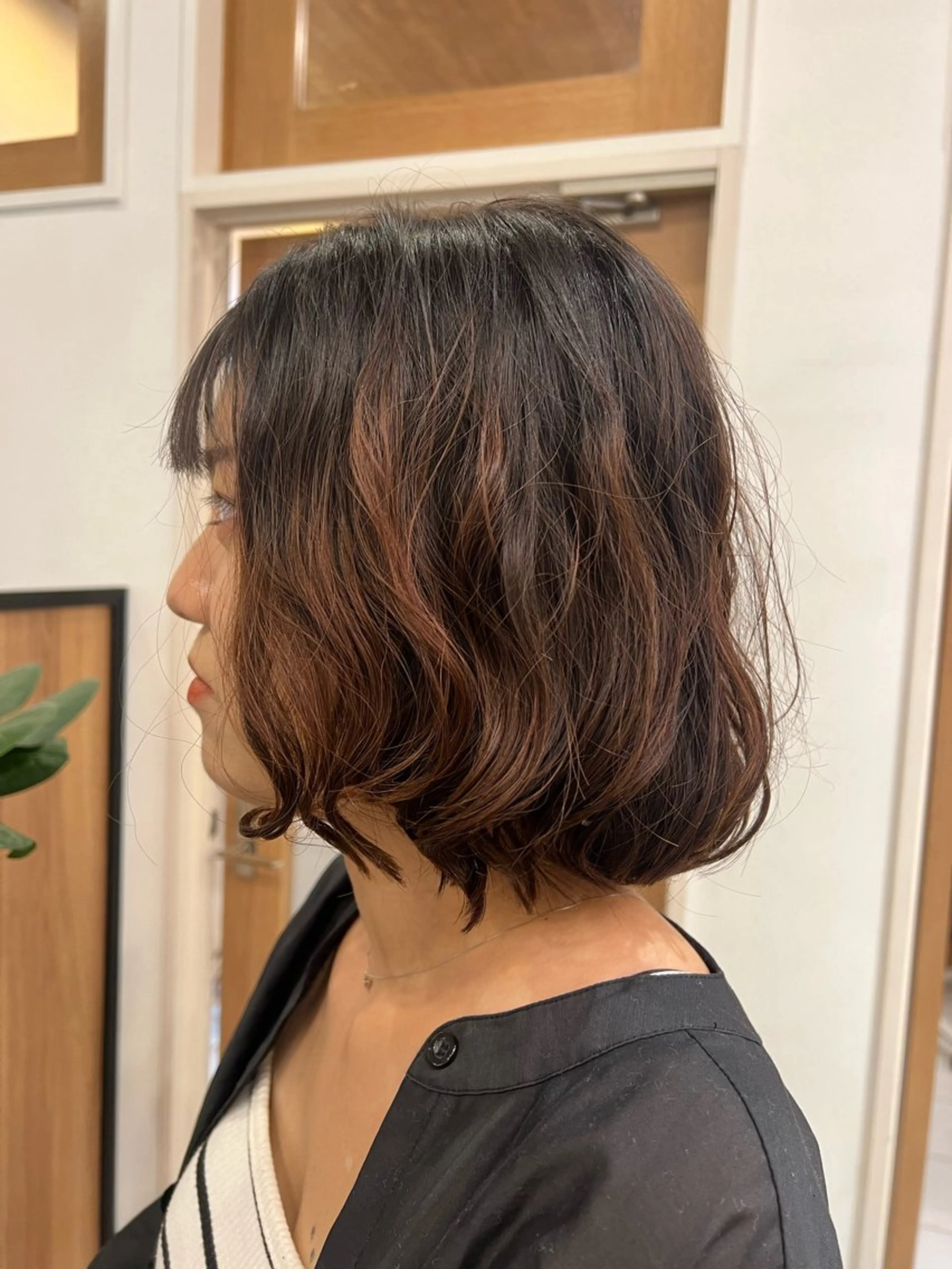 ミディアム 村中 逸紀のヘアスタイル