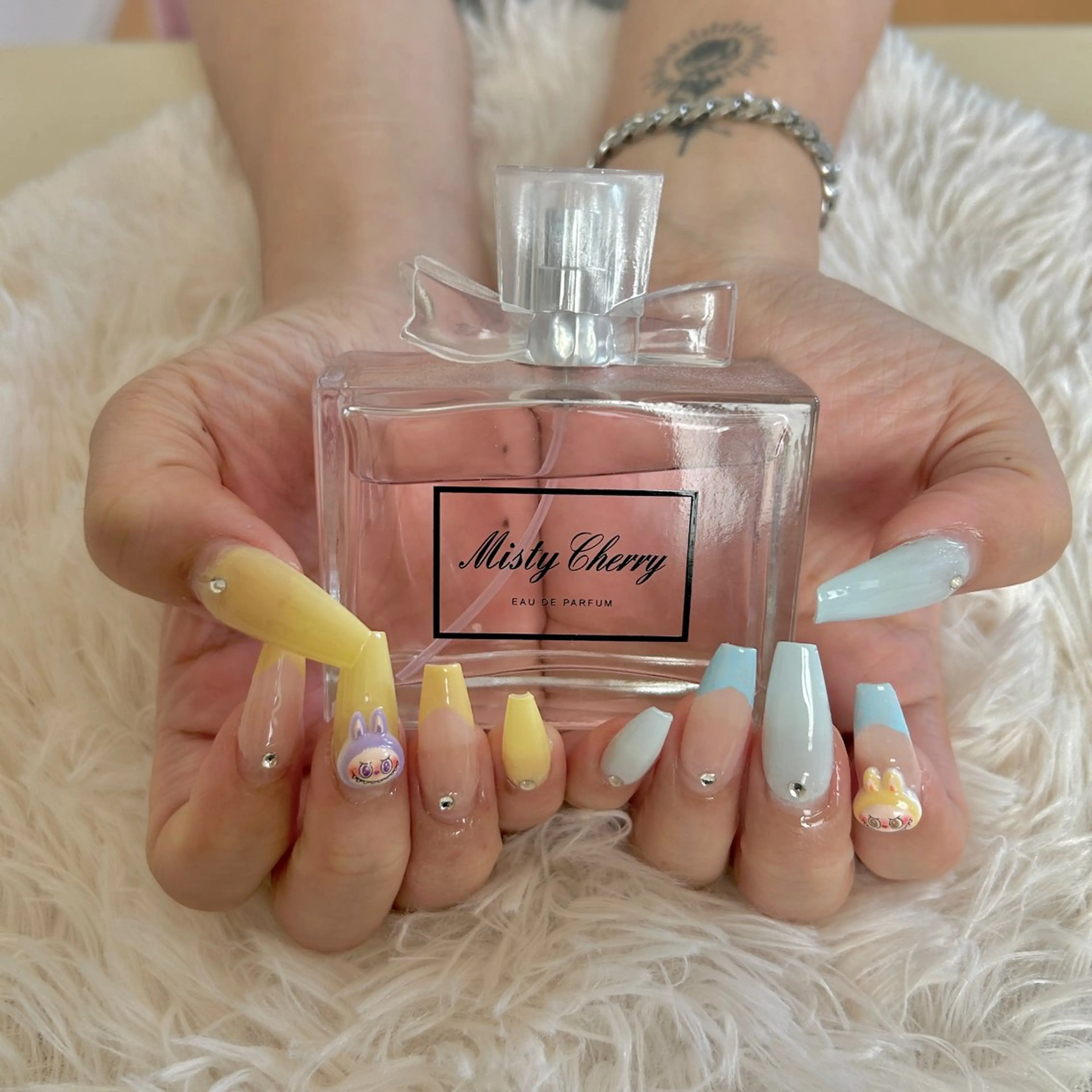 ネイル 長さ出し Nana treeのネイルデザイン