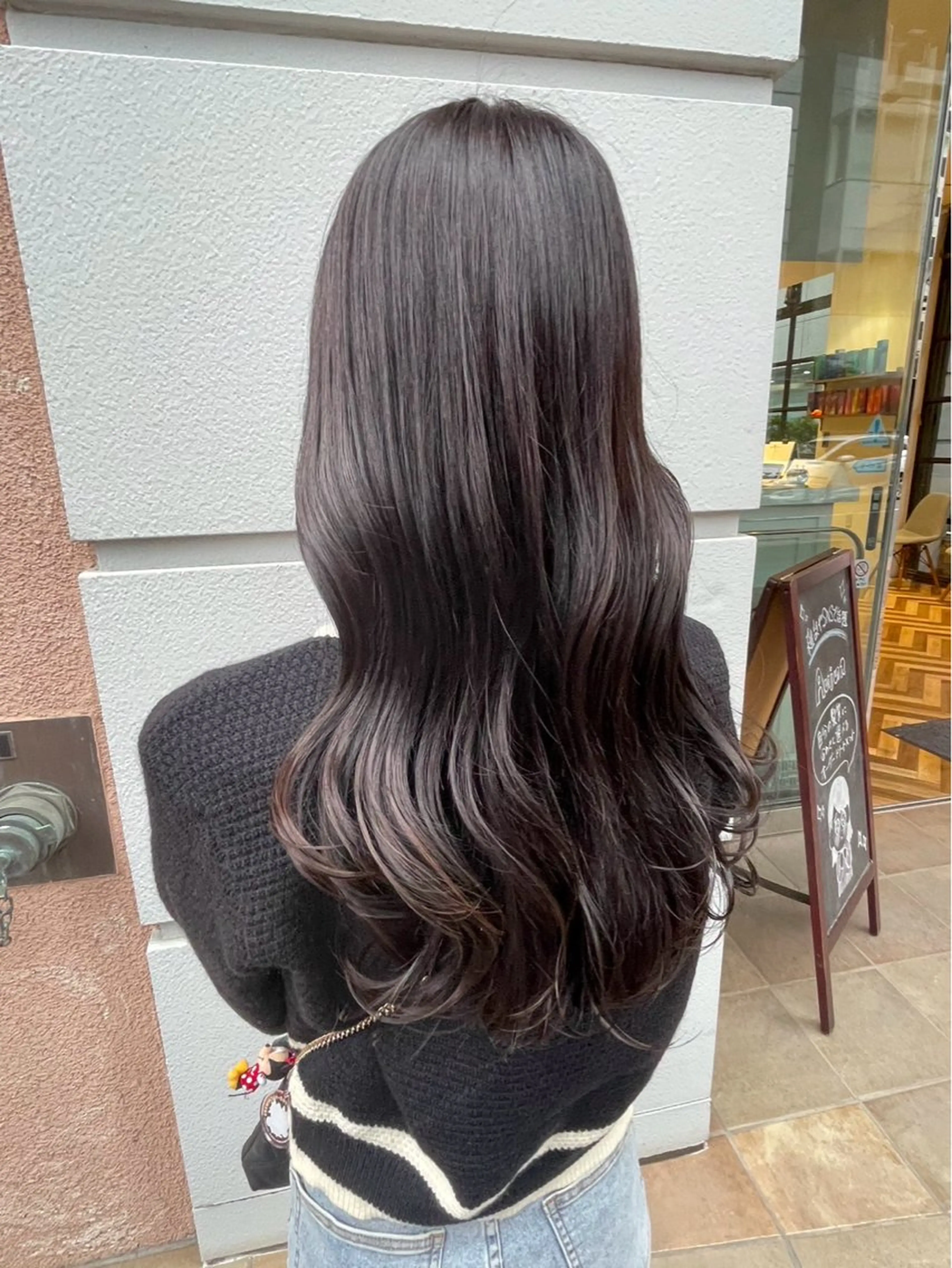 カラー 白倉 仁奈のヘアスタイル