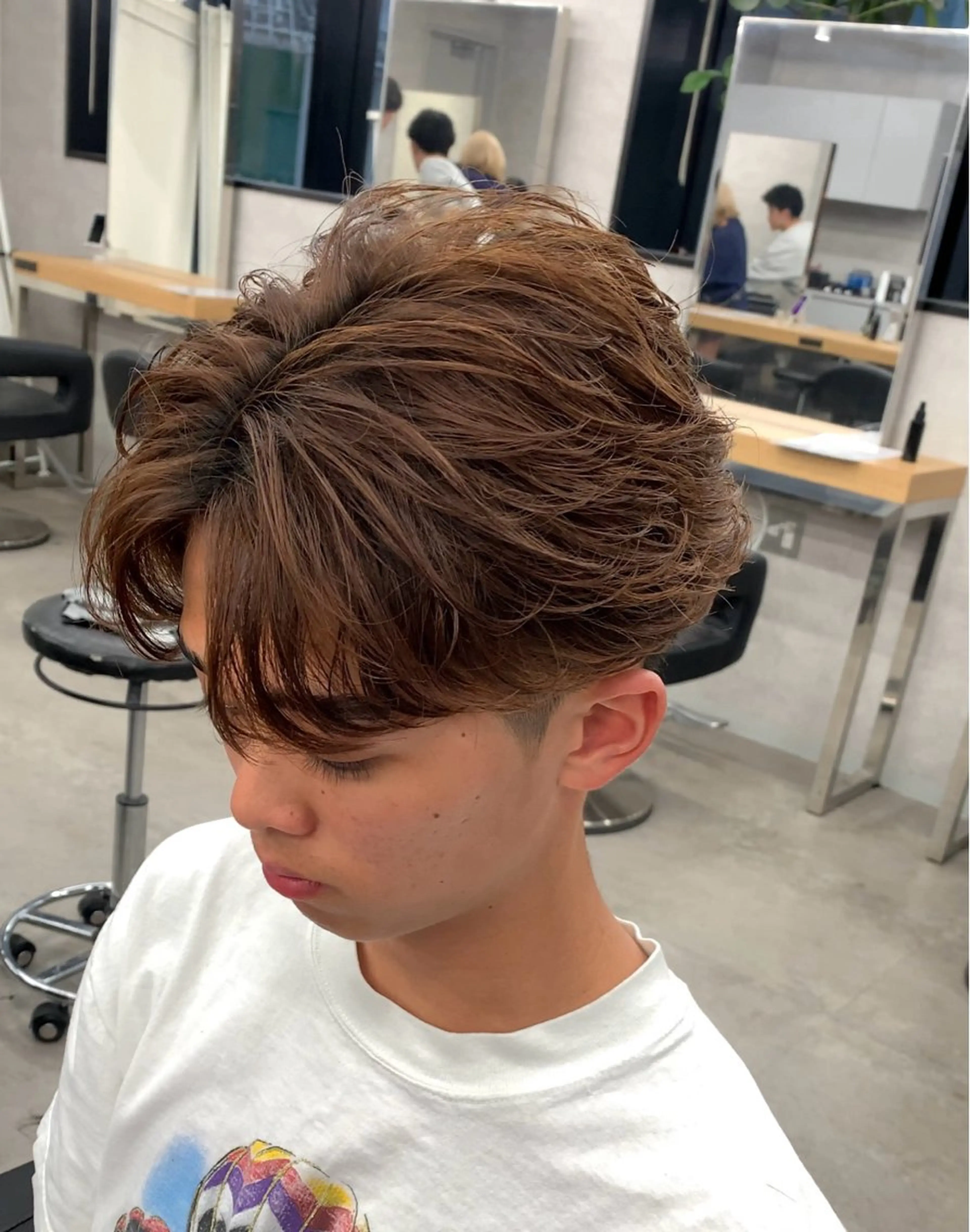 ショート カラー パーマ メンズ フェザーパーマ メンズパーマ ブラウンカラー ⚡️メンズ特化⚡️ RYUKIのヘアスタイル