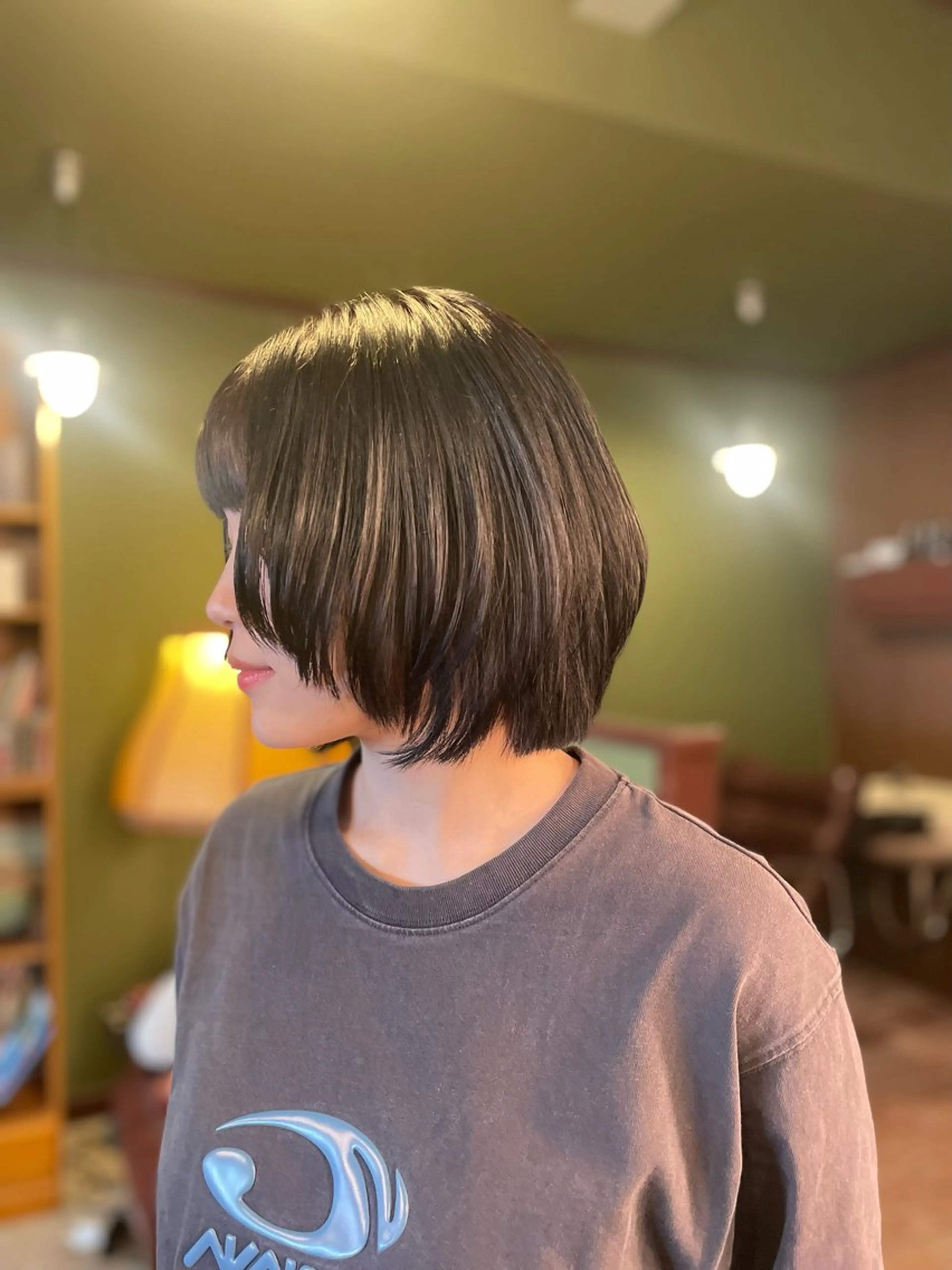 🟫【　リピーター　】カット➕艶カラー➕4stepトリートメント（マッサージ付💆‍♀️）の写真