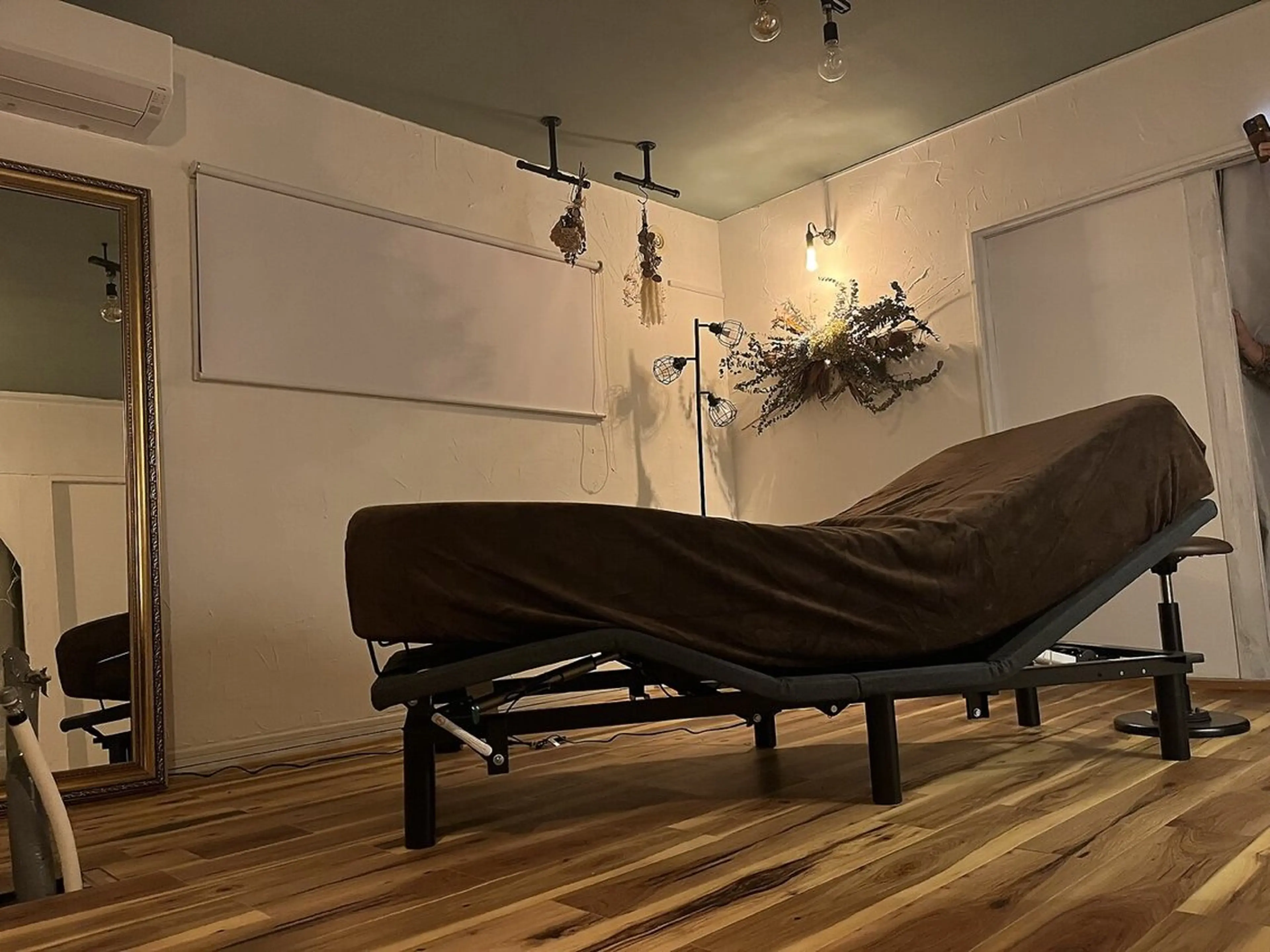 【人気No１】ドライヘッドスパ＆首肩デコルテ40分+よもぎ蒸し 30分￥7700の写真