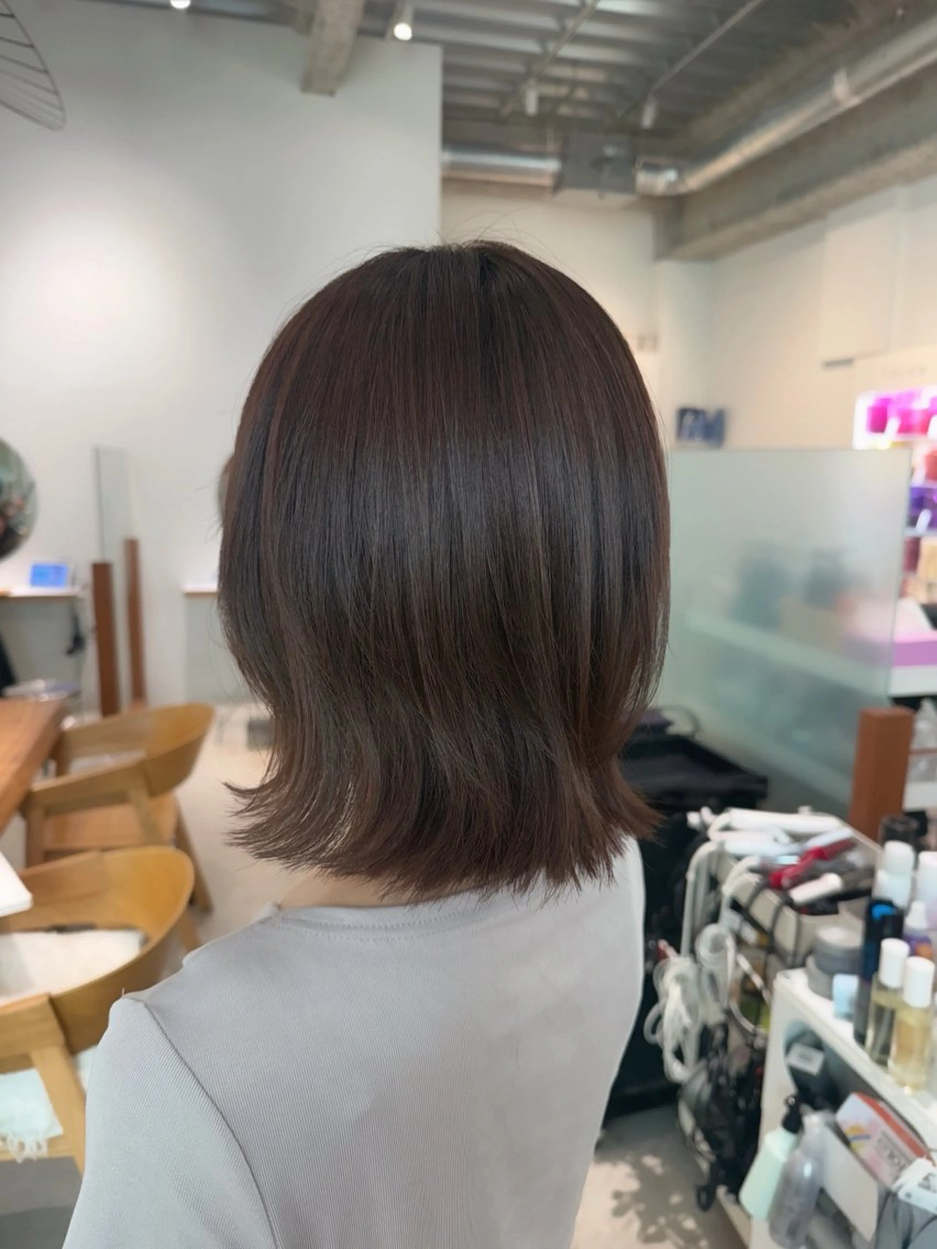 ミディアム カット ヘアカラー 宮澤 美幸のヘアスタイル