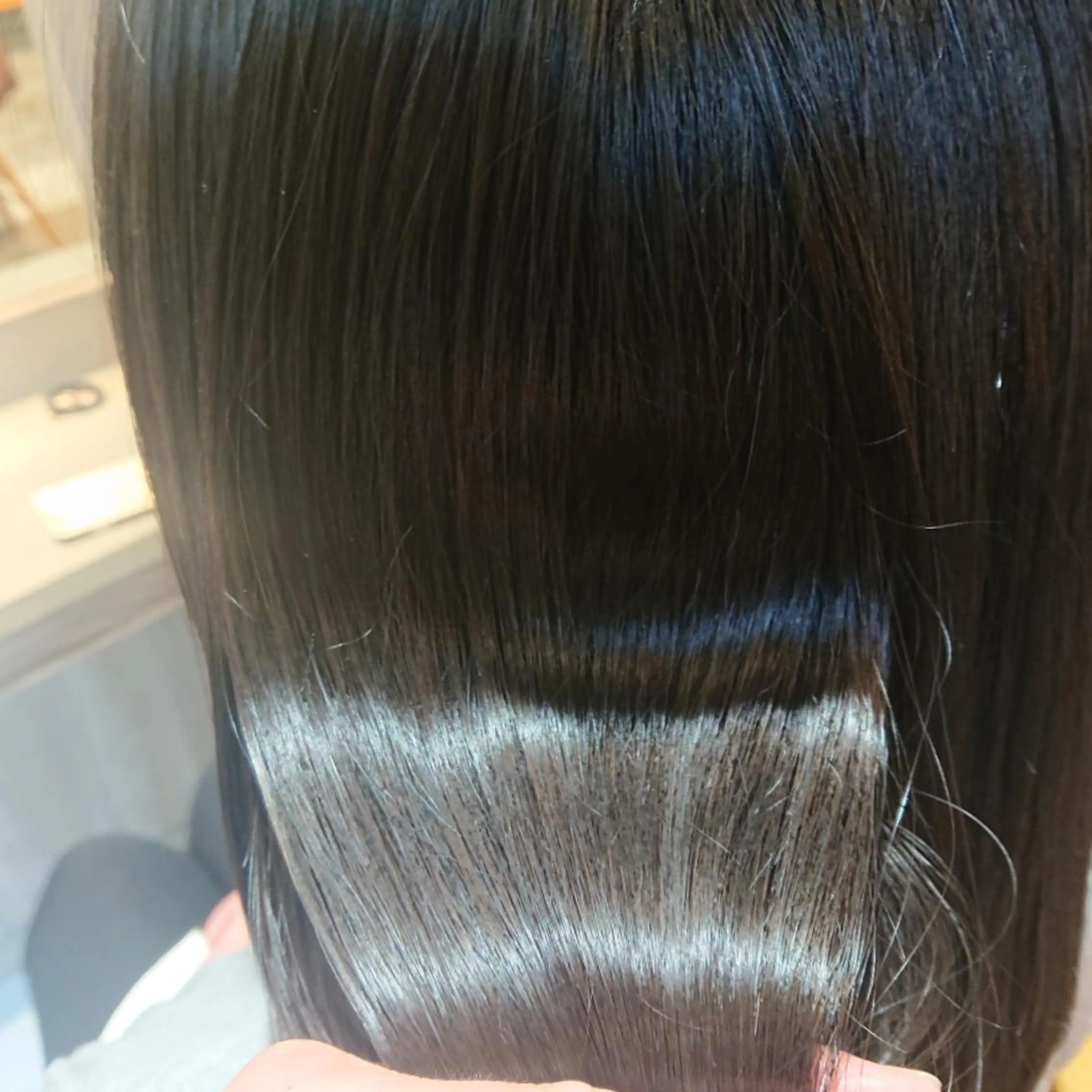 ロング alushe 岡 陽子のヘアスタイル