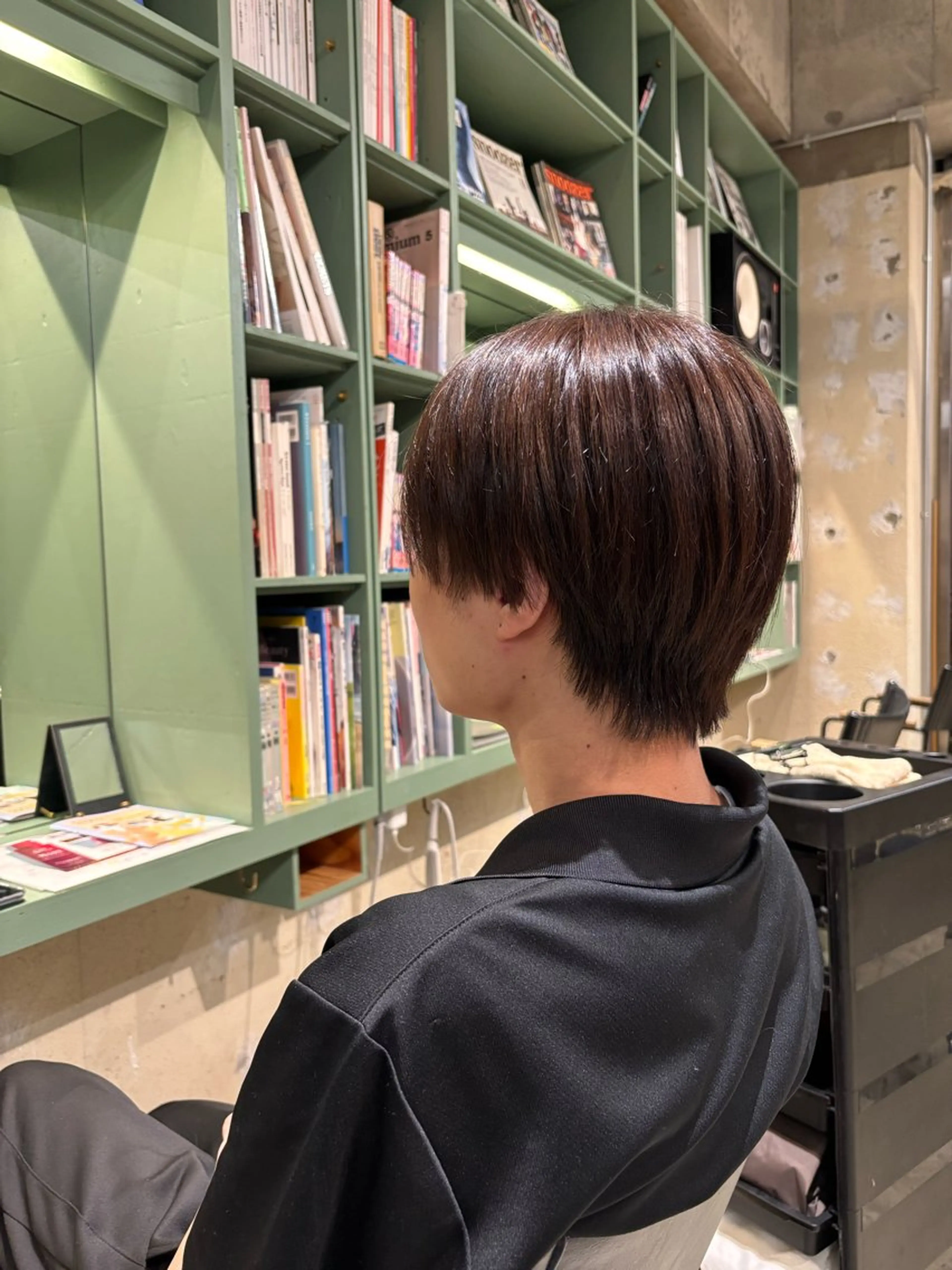 ショート メンズ 渡邊 彩乃のヘアスタイル